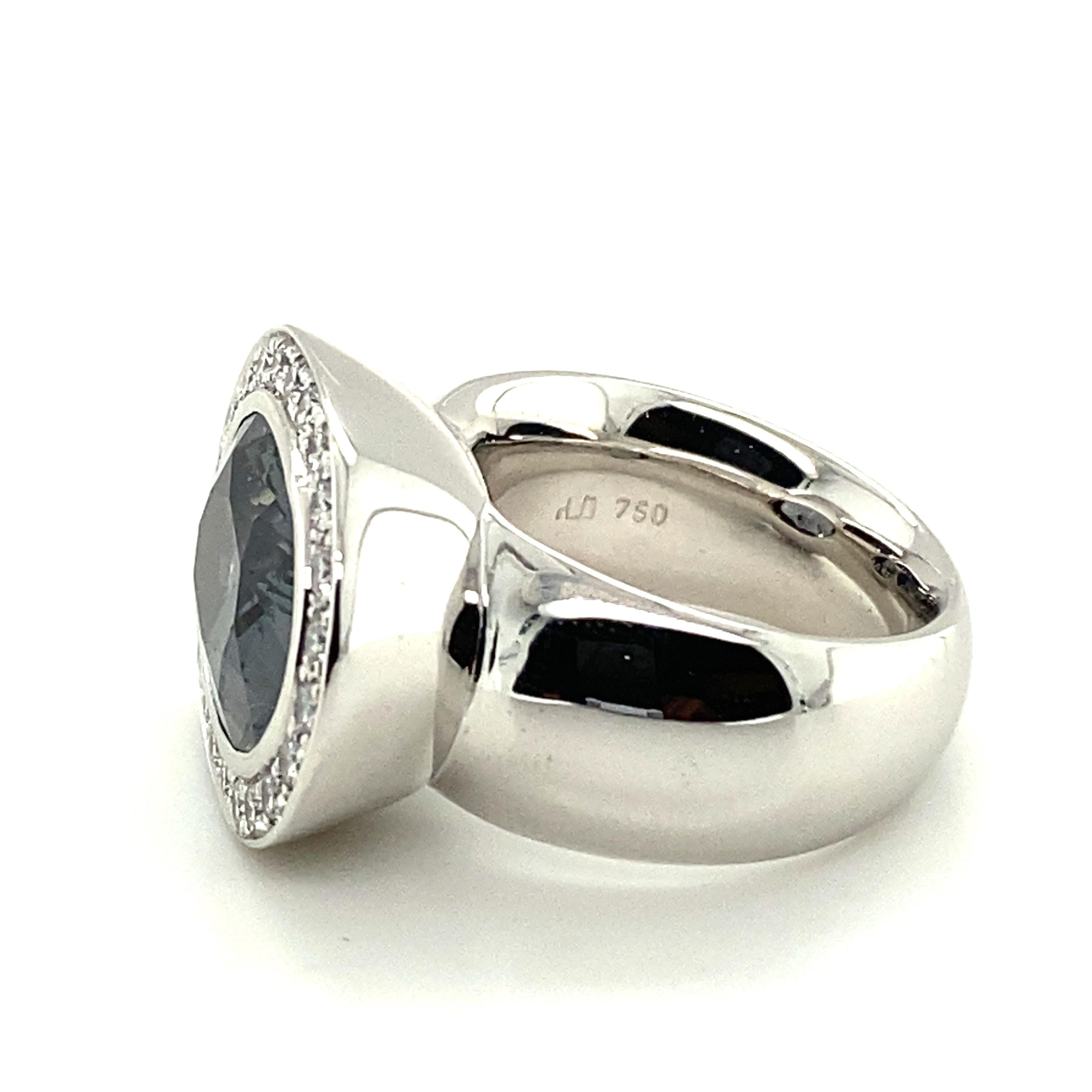 Mesmerising 8.84 Carat Grey Spinel and Diamond Ring in 18 Karat White Gold For Sale 7