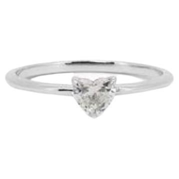 Mesmerizing 0.70ct Heart Brilliant Diamond Ring set in 18K White Gold For Sale