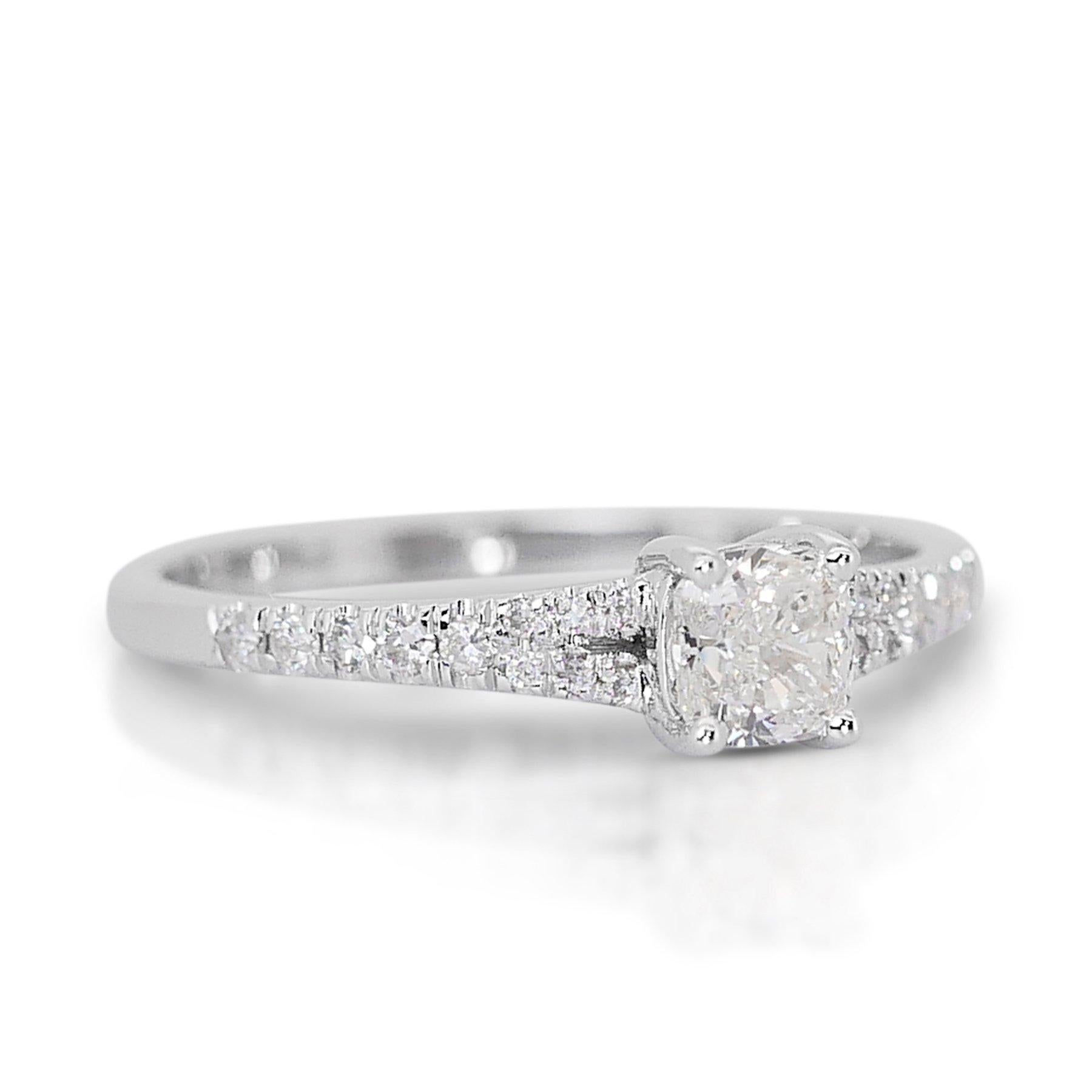 Mesmerizing 1.17ct Diamond Pave Ring in 18k White Gold - GIA Certified In New Condition For Sale In רמת גן, IL
