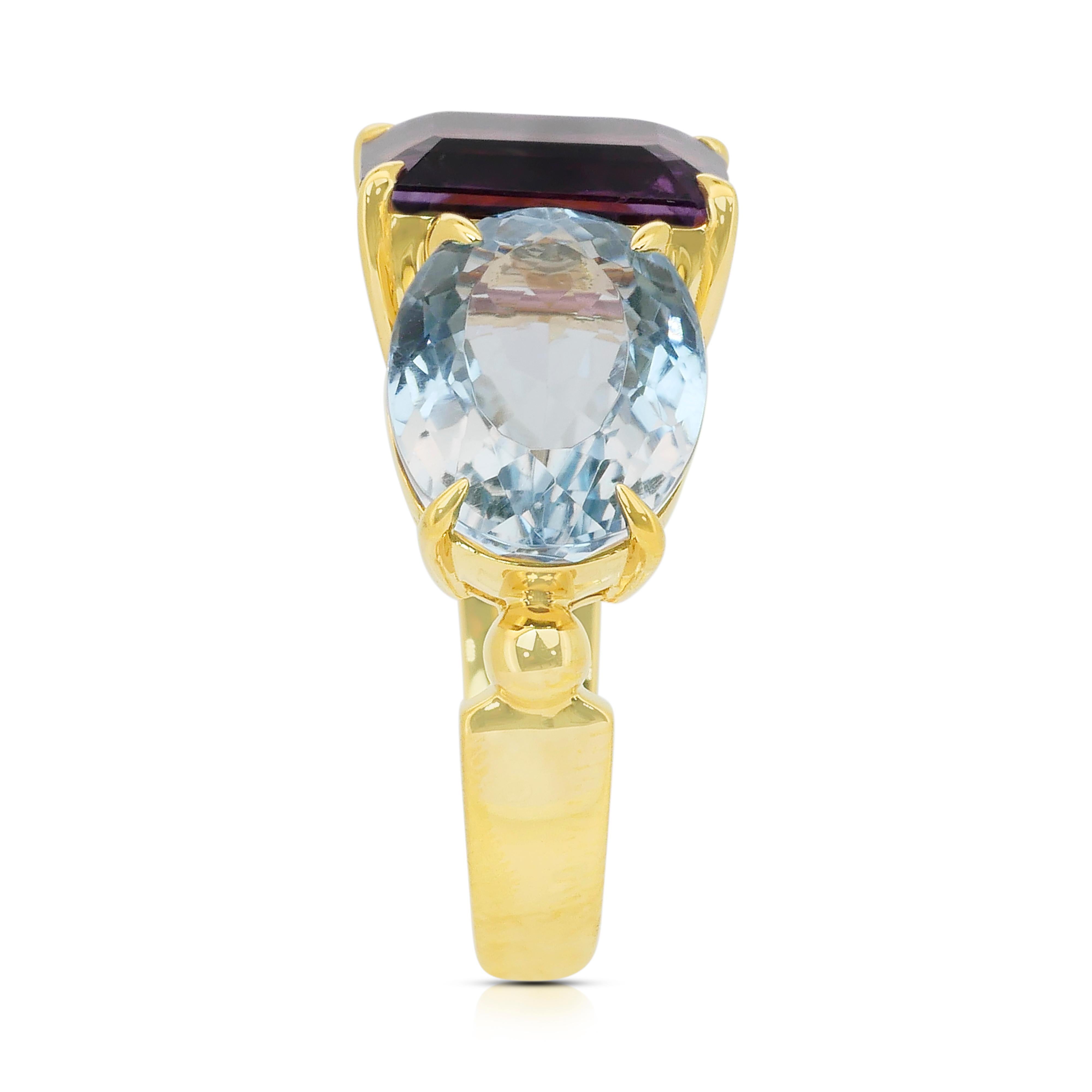 Mesmerizzante anello a tre pietre con ametista, topazio e citrino da 17,50 carati in oro giallo 18 carati in vendita 2