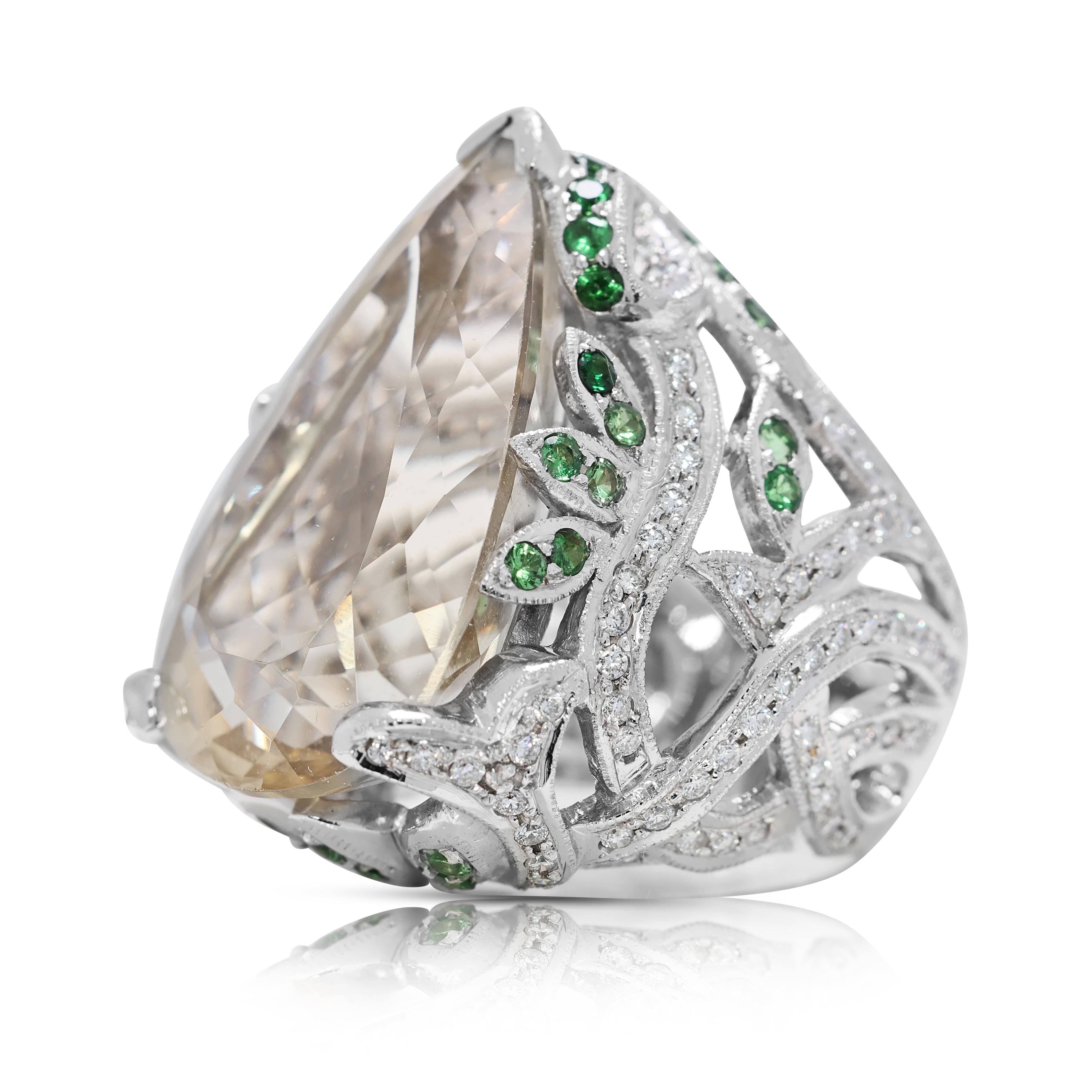 Mesmerizing 25.7ct Citrine, Garnet, and Natural Diamonds Ring in 18K White Gold In New Condition For Sale In רמת גן, IL