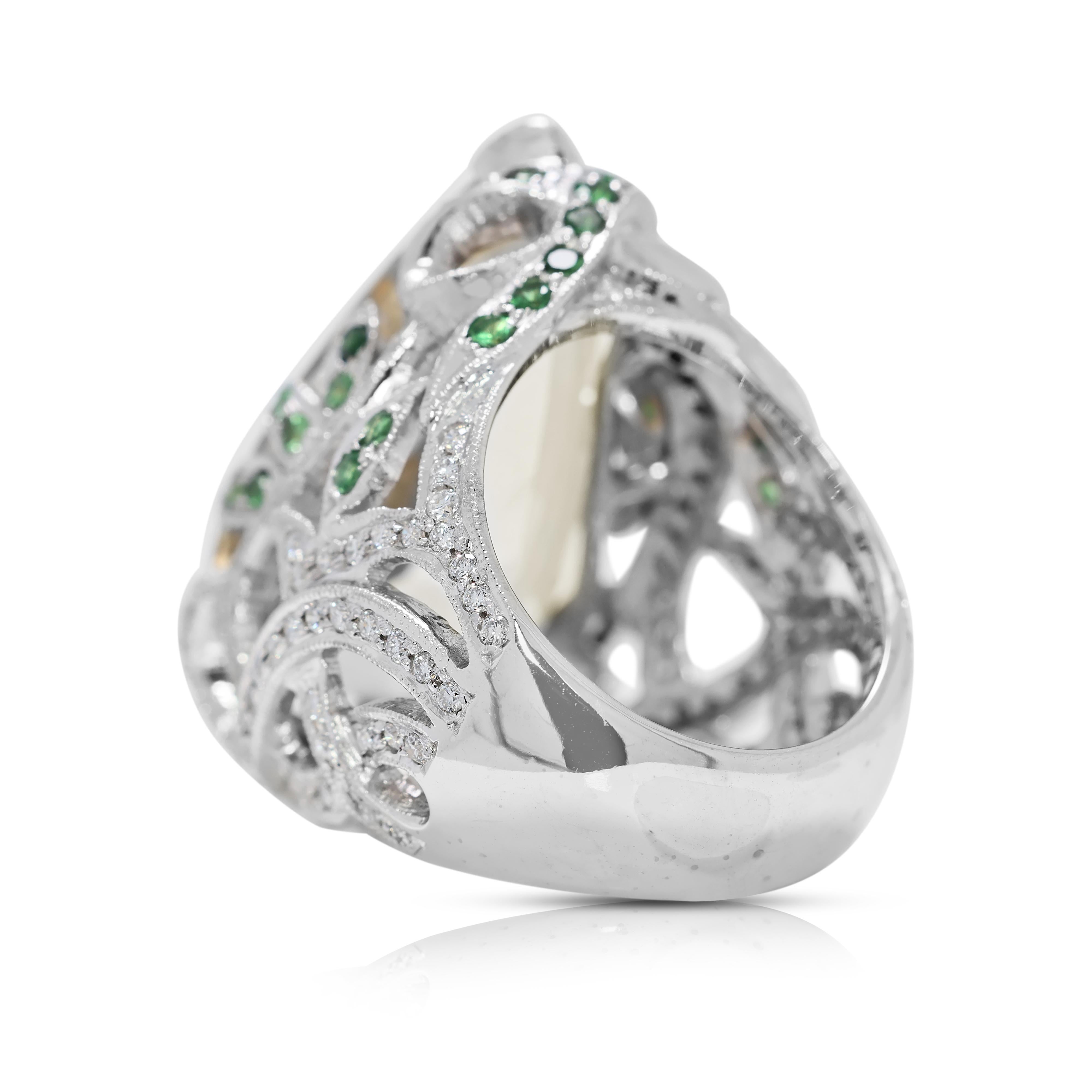 Mesmerizing 25.7ct Citrine, Garnet, and Natural Diamonds Ring in 18K White Gold For Sale 3