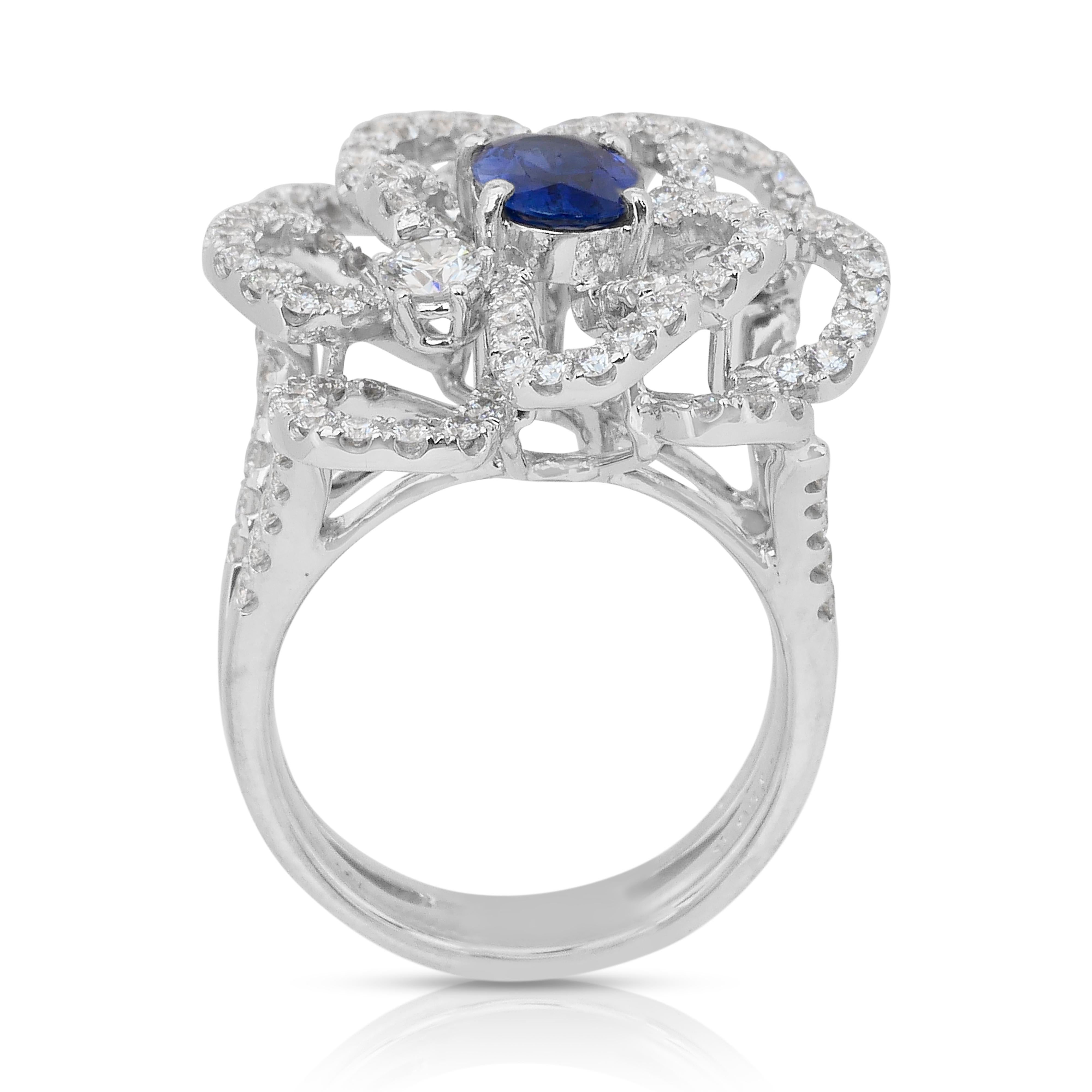 Bague en or blanc 18k avec saphir et diamants de 3,49 ct. en vente 3