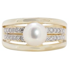 Mesmerizing 7.06mm Akoya Pearl Ring with Natural Diamond in 18K Yellow Gold