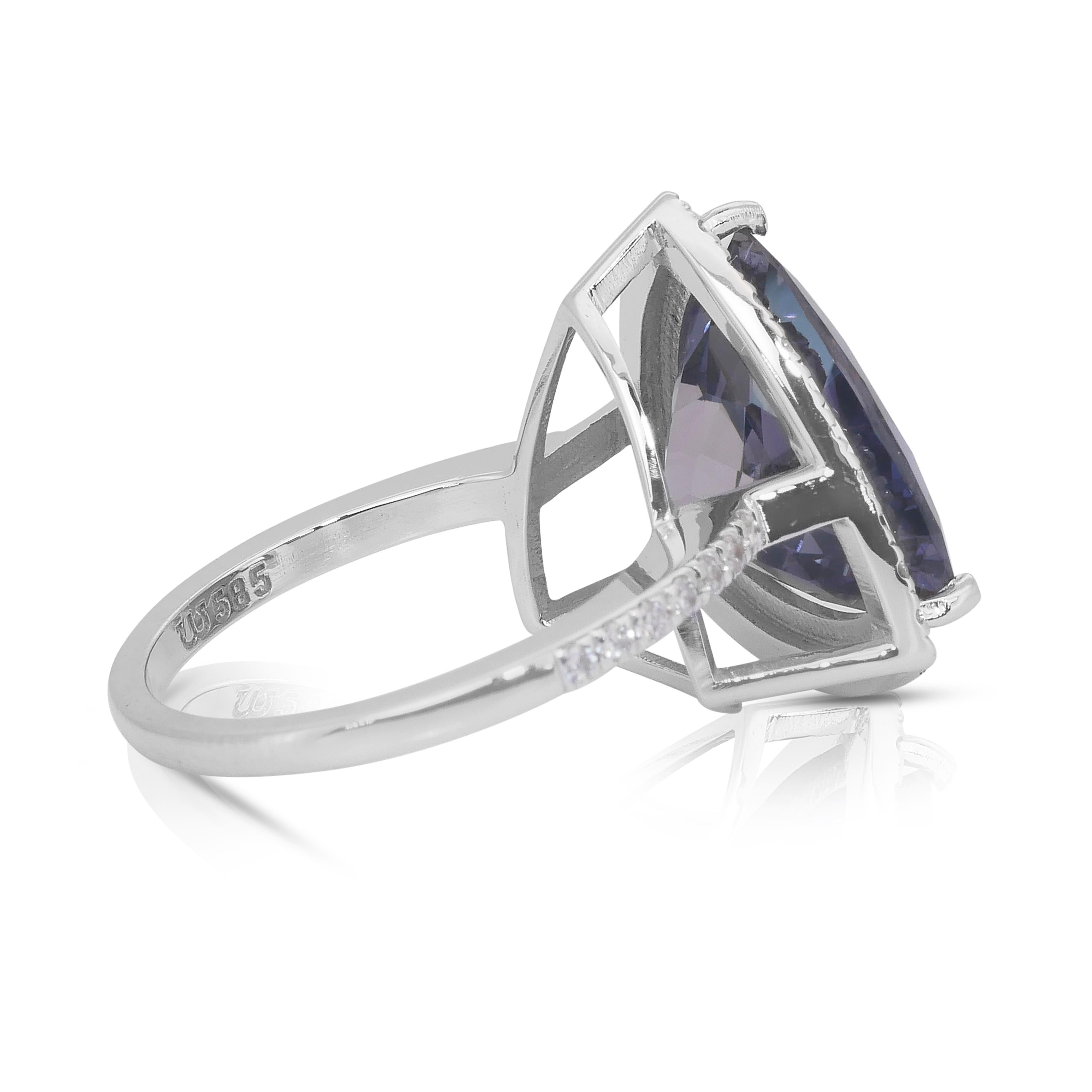 Round Cut Mesmerizing 7.12ct Iolite and Diamonds Cocktail Ring in 14k White Gold