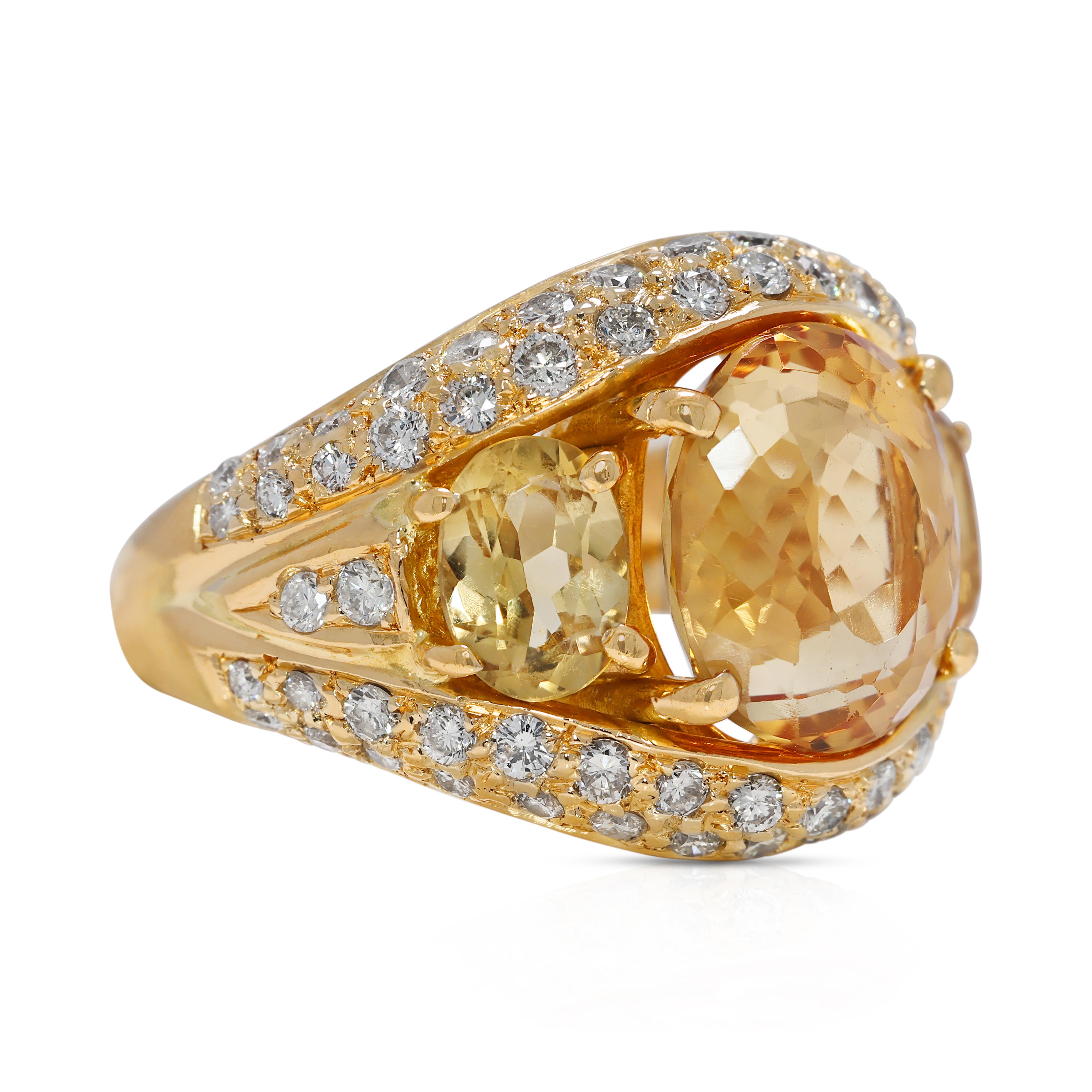 Faszinierender 7,38ct Citrin & natürlicher Diamant Cocktail Ring aus 20K Gelbgold (Ovalschliff) im Angebot