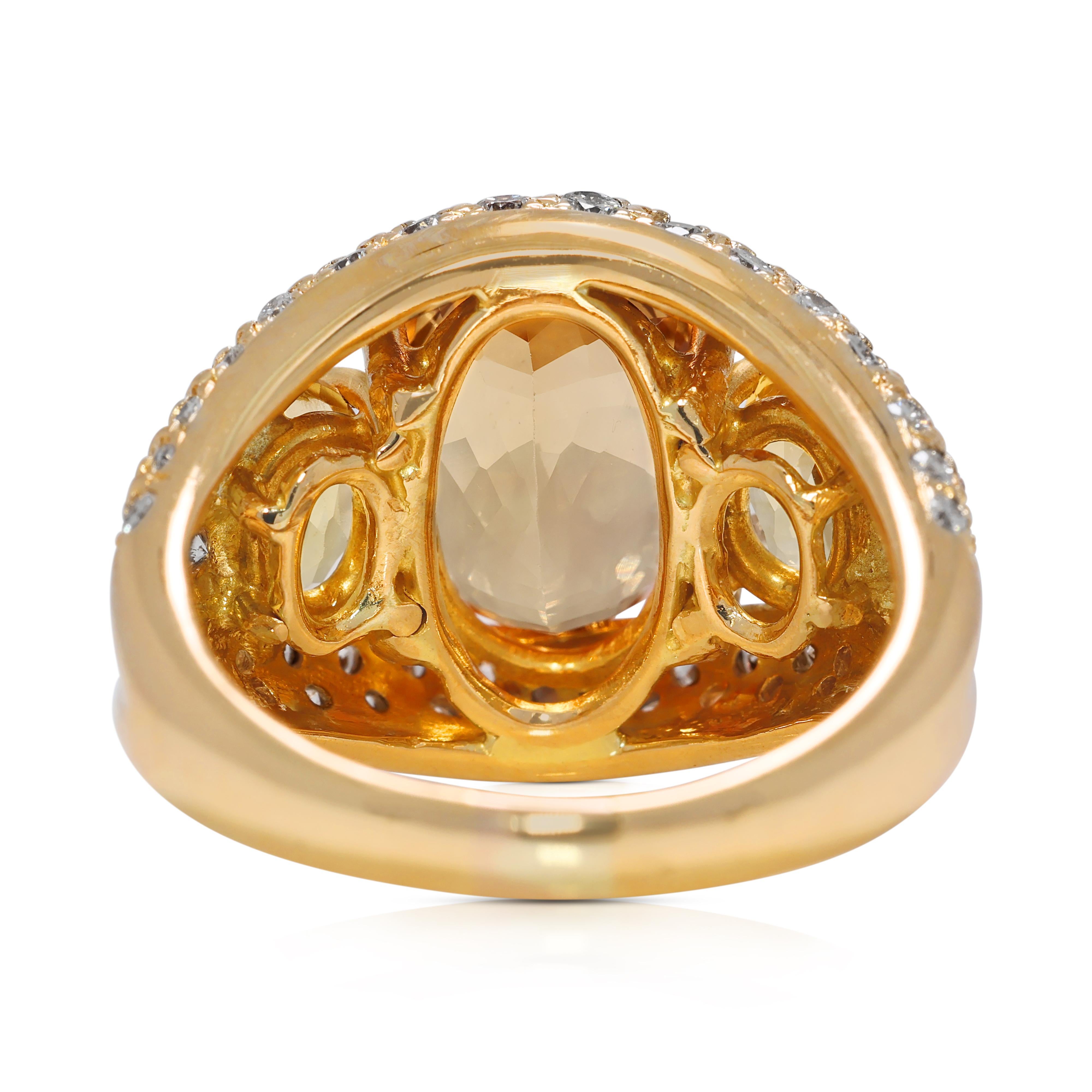 Faszinierender 7,38ct Citrin & natürlicher Diamant Cocktail Ring aus 20K Gelbgold im Angebot 1