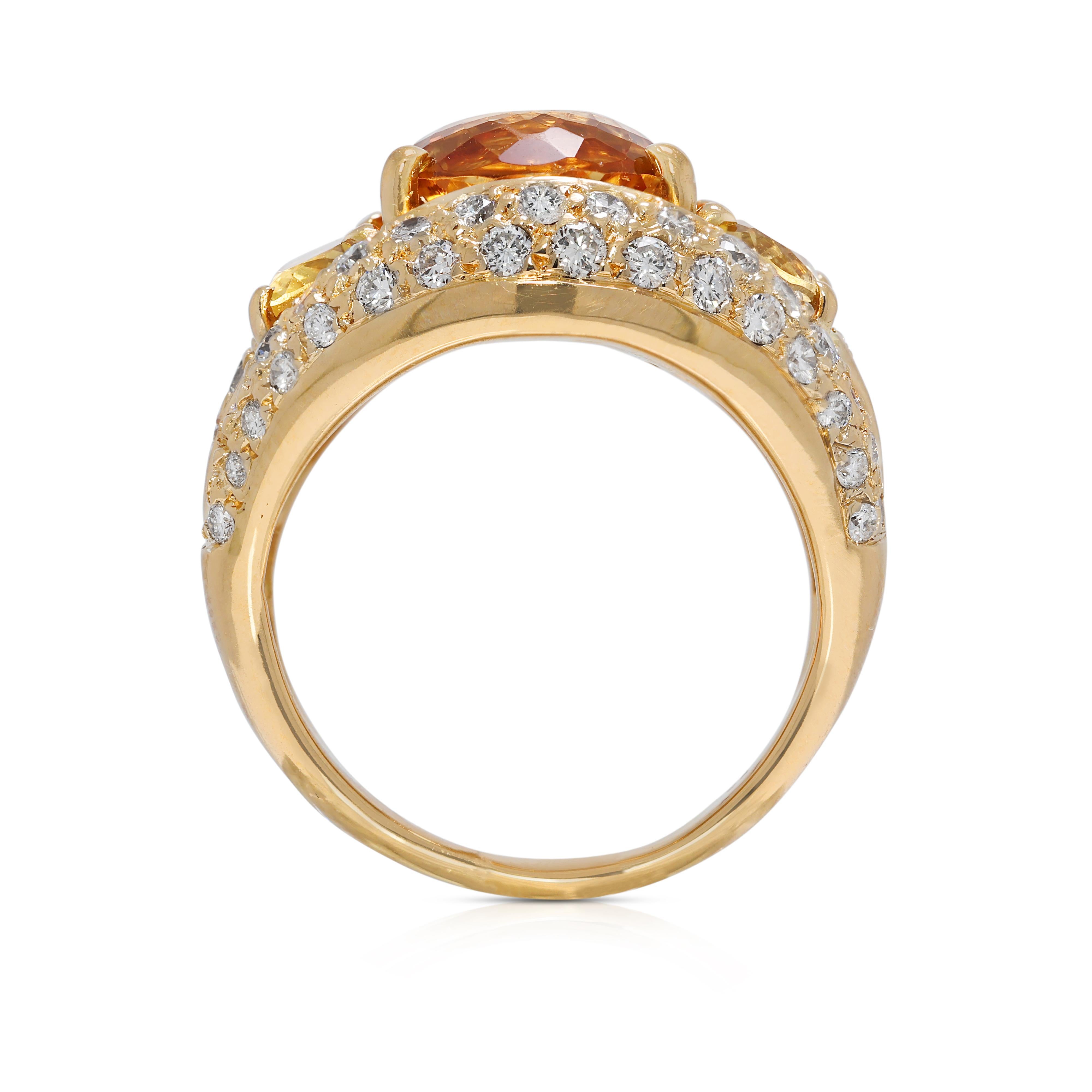Faszinierender 7,38ct Citrin & natürlicher Diamant Cocktail Ring aus 20K Gelbgold im Angebot 2