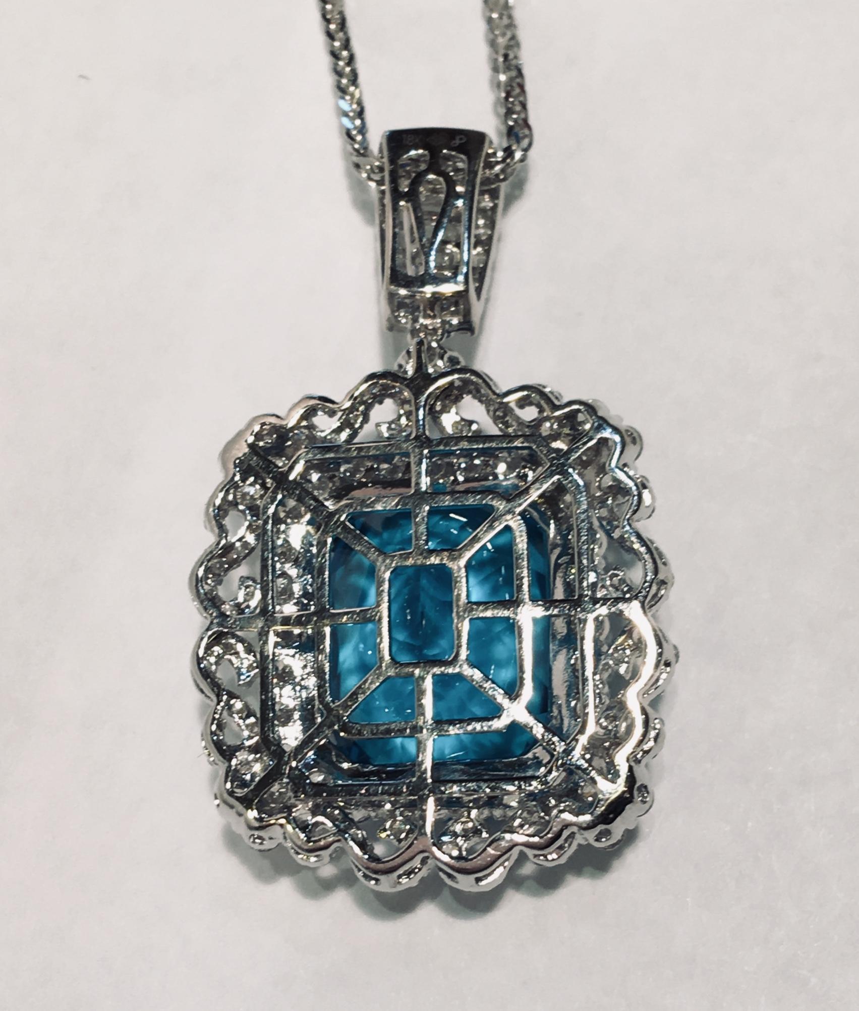 Mesmerizing Custom Made 11.11 Carat Oval Apatite 3.8 Carat Diamond Necklace 4