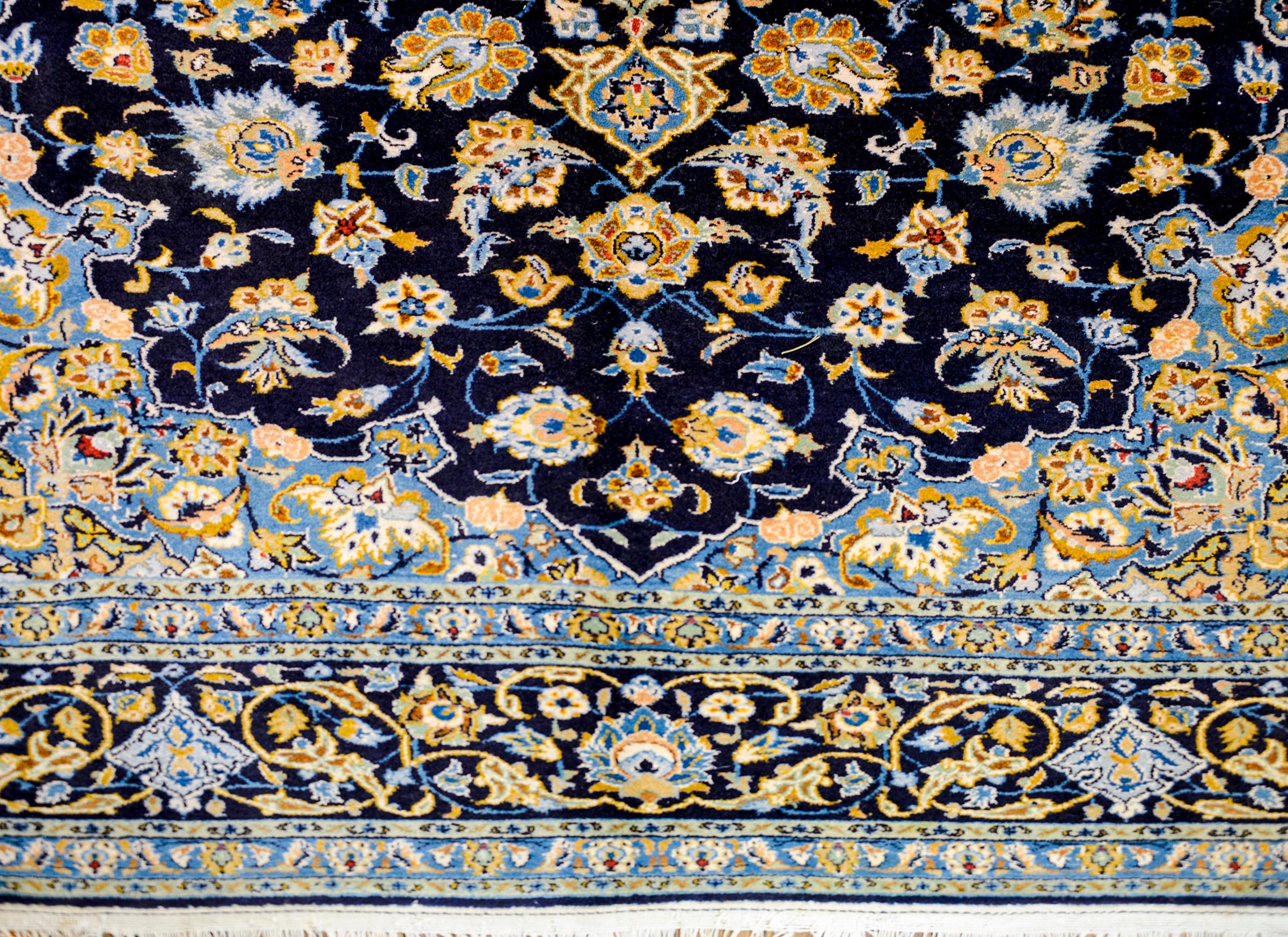 Magnifique tapis de Téhéran du début du XXe siècle Bon état - En vente à Chicago, IL