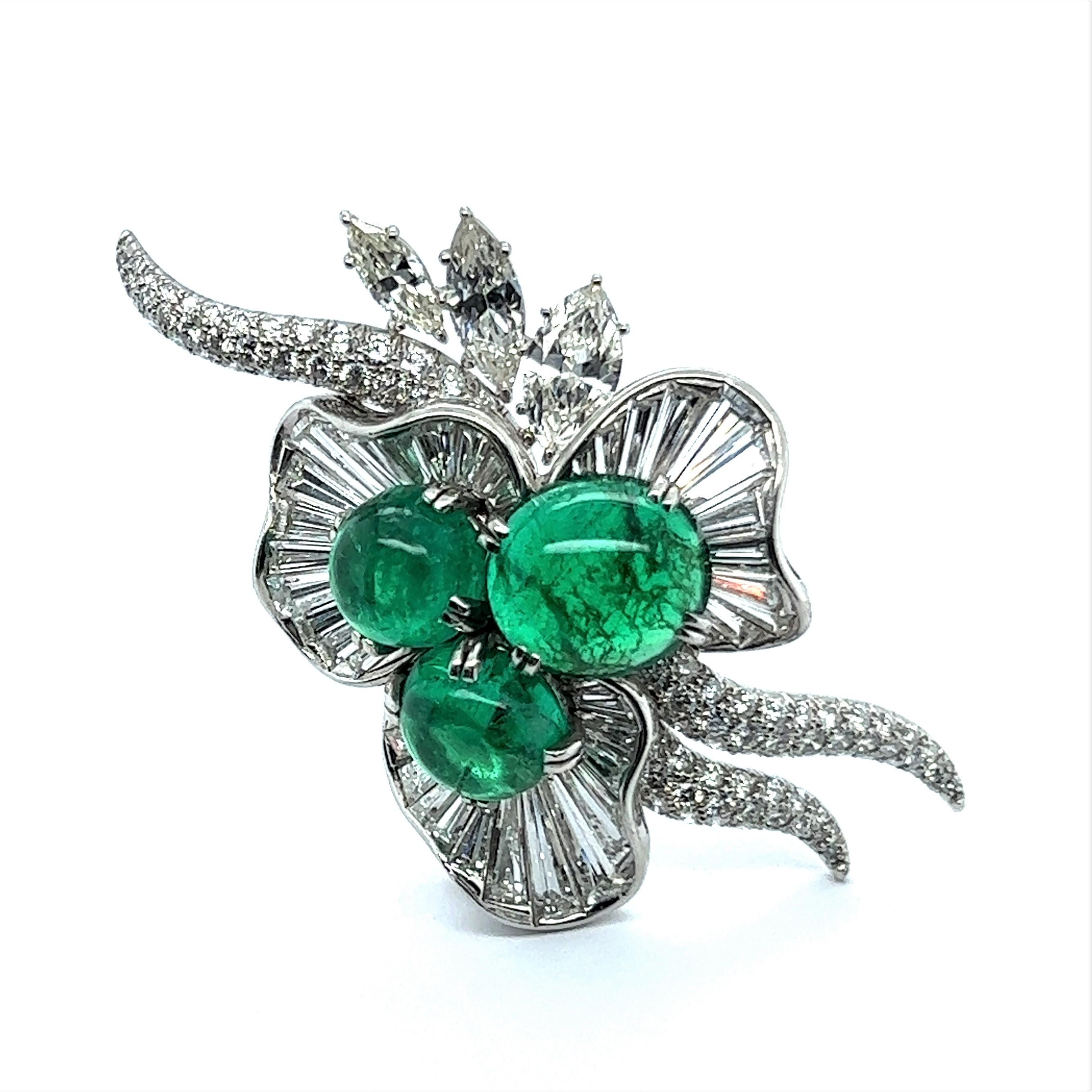 Cabochon Mesmerizing Colombian Emerald Brooch with Diamonds in Platinum For Sale