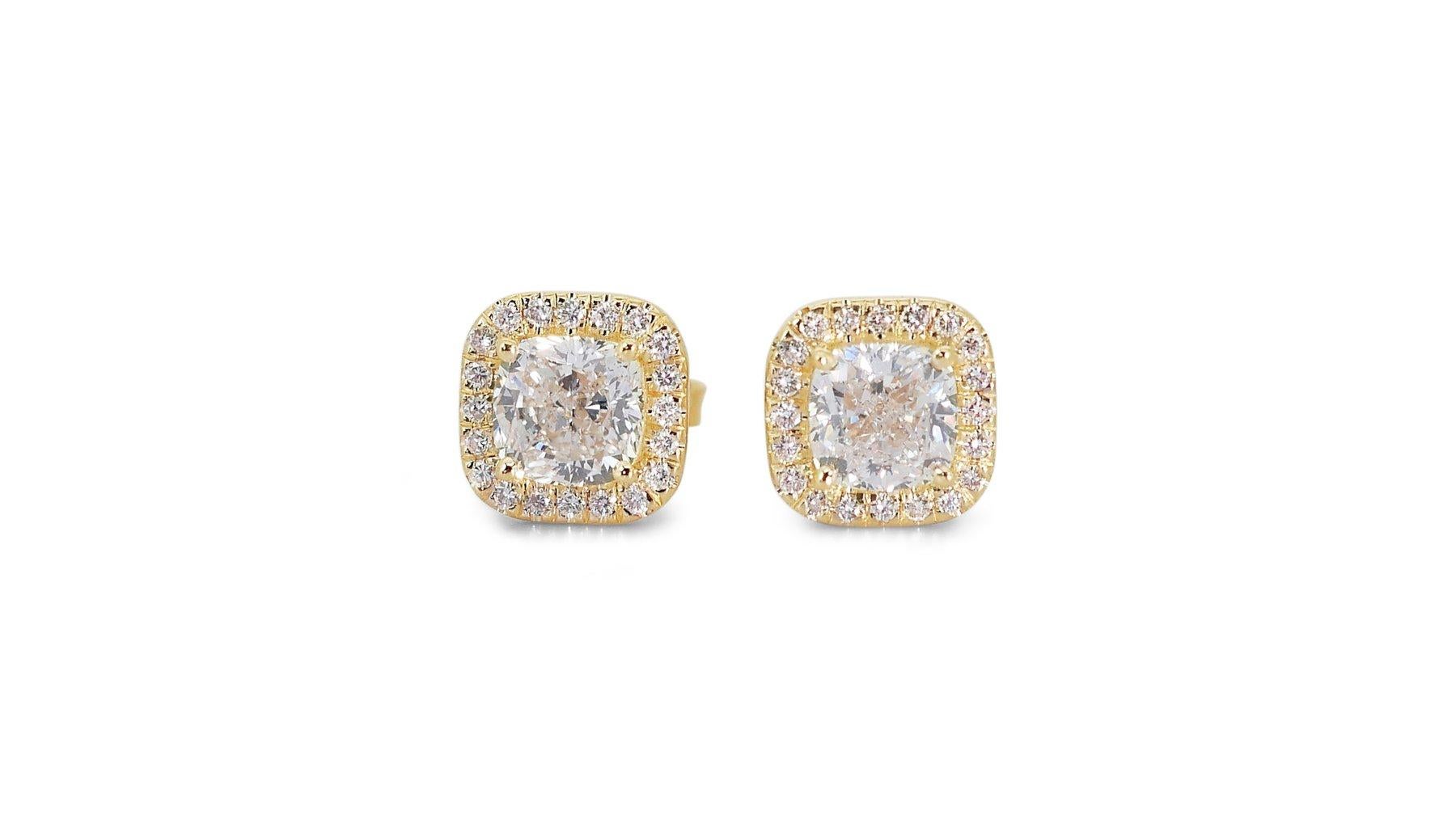 Mesmerizing Pair of Earrings with 3 carat Cushion Shape Natural Diamonds For Sale 1