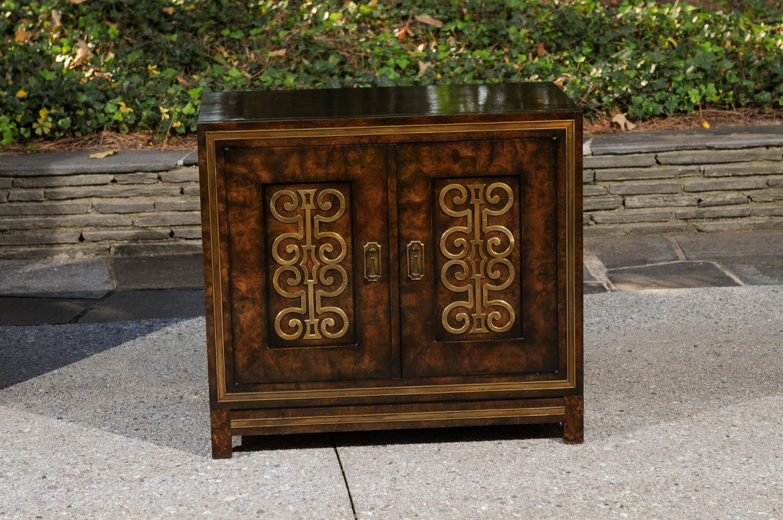Mesmerizing Pair of Lacquer and Brass Cabinets by William Doezema, circa 1970 For Sale 10