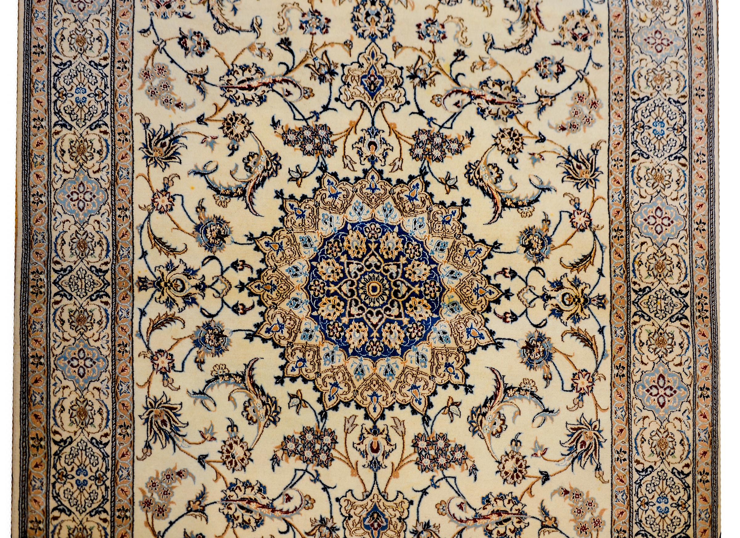 Tribal Mesmerizing Silk and Wool Isfahan Rug