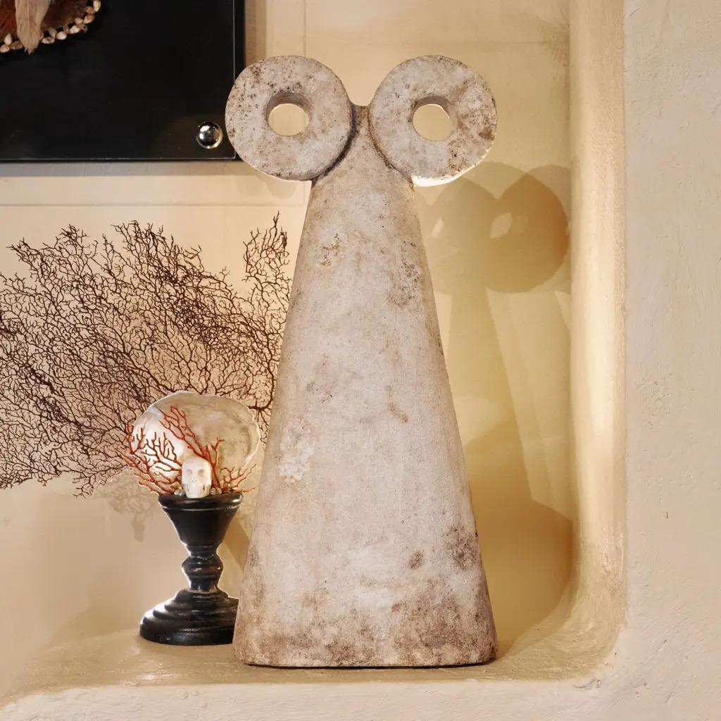 West Asian Mesopotamian Sandstone Idol, Handcrafted Votive Reproduction For Sale