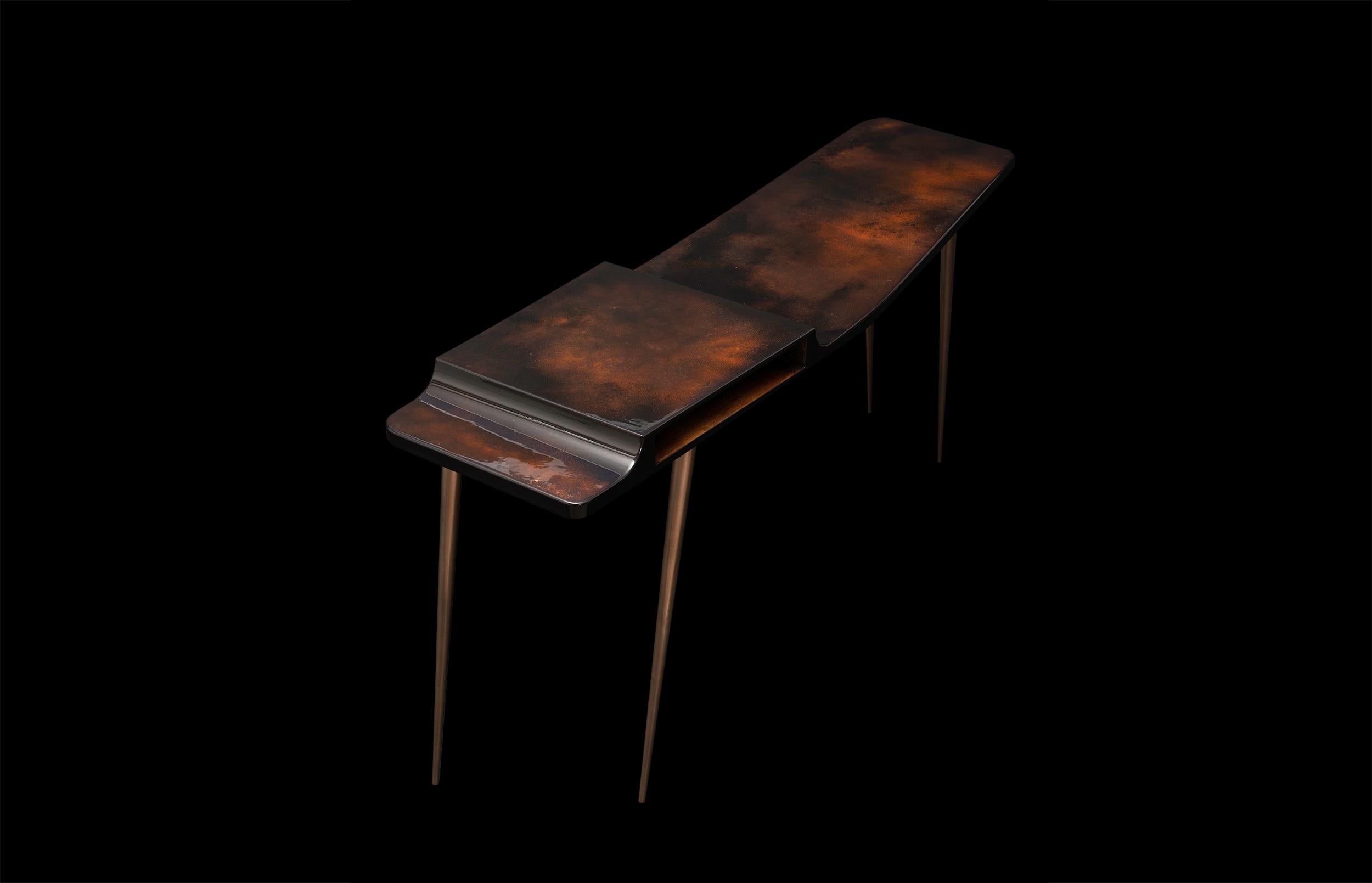 Metal Messier 77 Console, 21st Century Modern Luxury Gold and Copper Desk Console For Sale