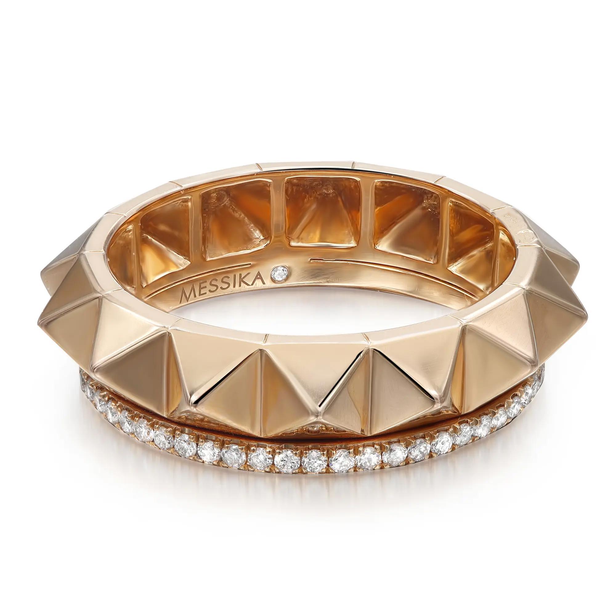 Bold and contemporary, Messika Spiky Gatsby diamond band ring. Crafted in lustrous 18K rose gold. It features spikes all around the band with pave set round brilliant cut diamond band attached on the one side giving it a unique look. Total diamond
