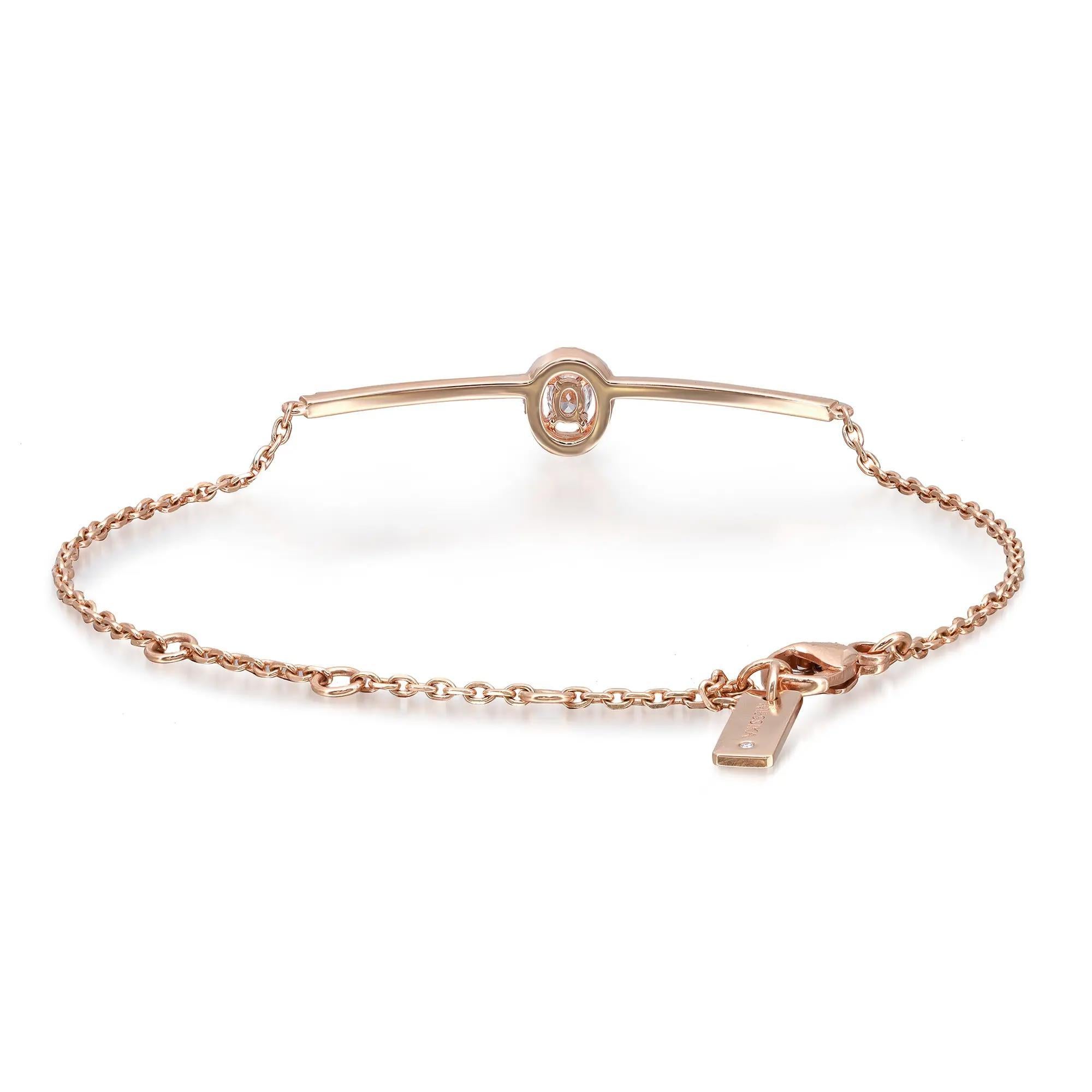 Embrace this elegant Messika Glam'Azone diamond chain bracelet for the perfect everyday look. Crafted in highly polished 18K rose gold. It features prong set oval cut diamond with round cut diamond halo in the center accented with diamonds on both