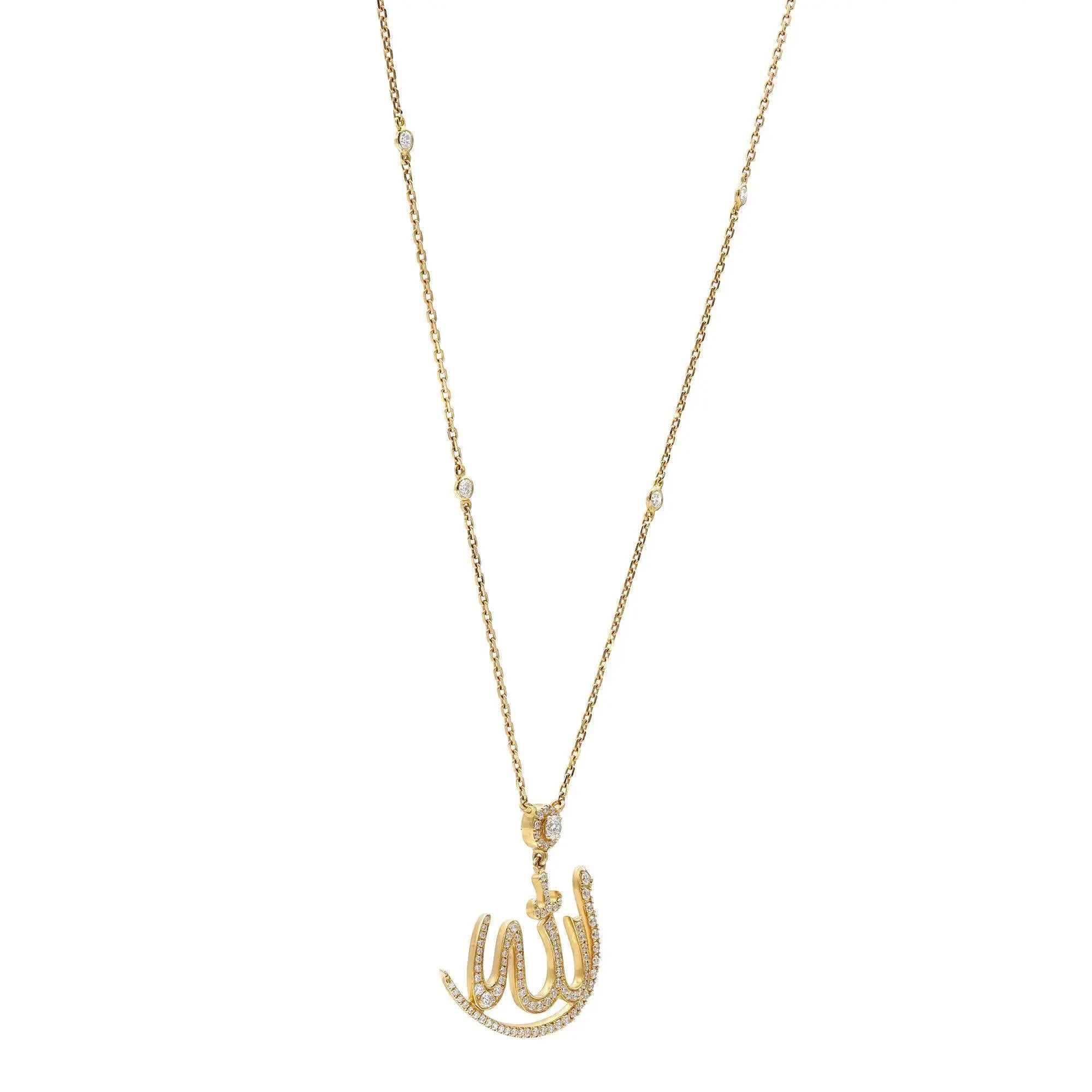 Moderne Messika 0.46Ctw Allah Faith Diamond Pendant Necklace 18K Yellow Gold 17.5 Inches en vente