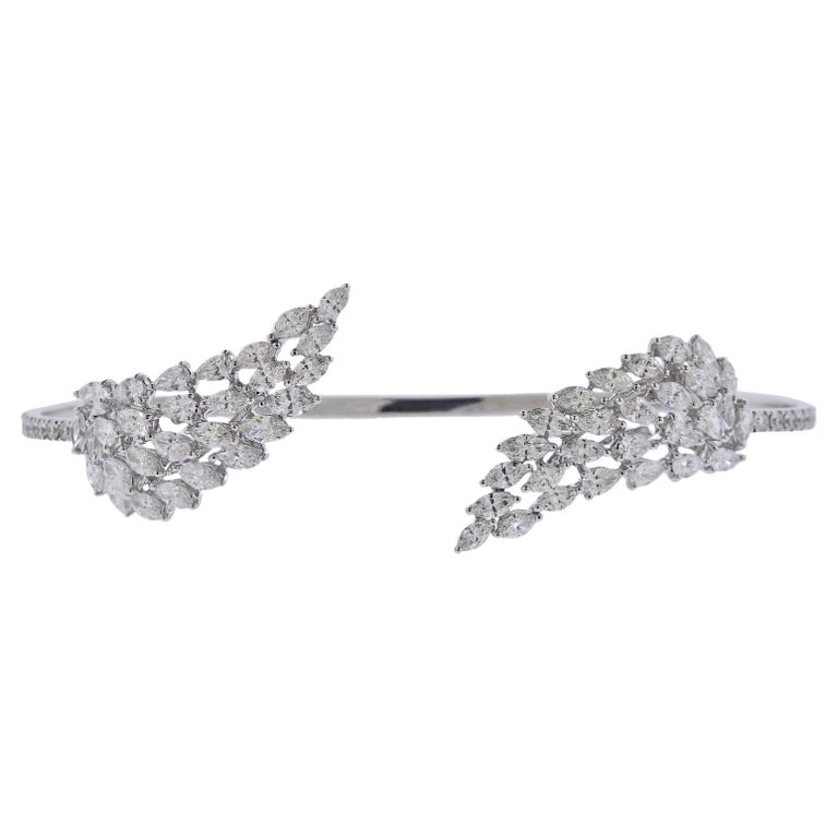 Messika Angel Paume de Main Diamond White Gold Bracelet For Sale at 1stDibs