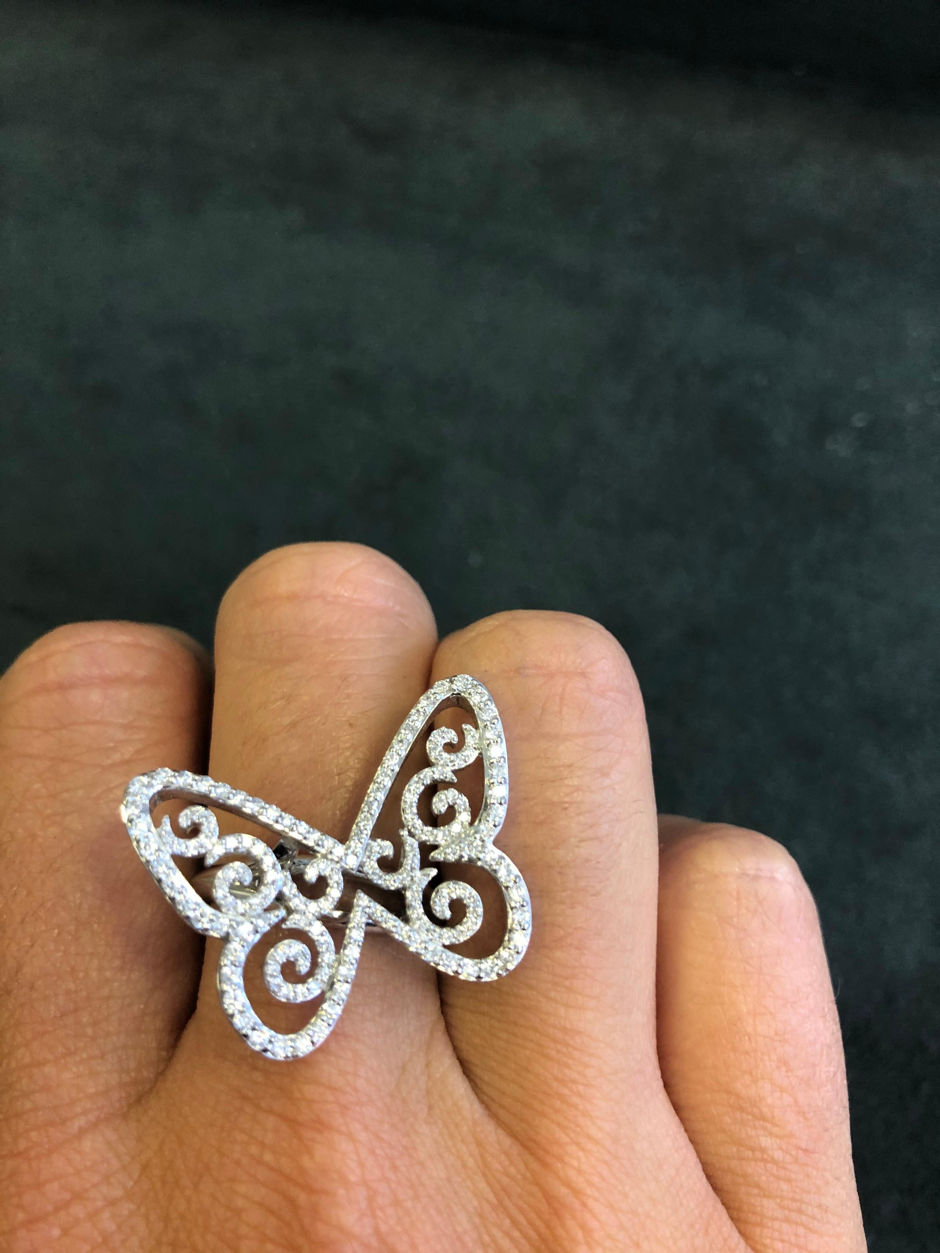Round Cut Messika Butterfly Arabesque Ring in 18 Karat White Gold Set with Diamonds For Sale