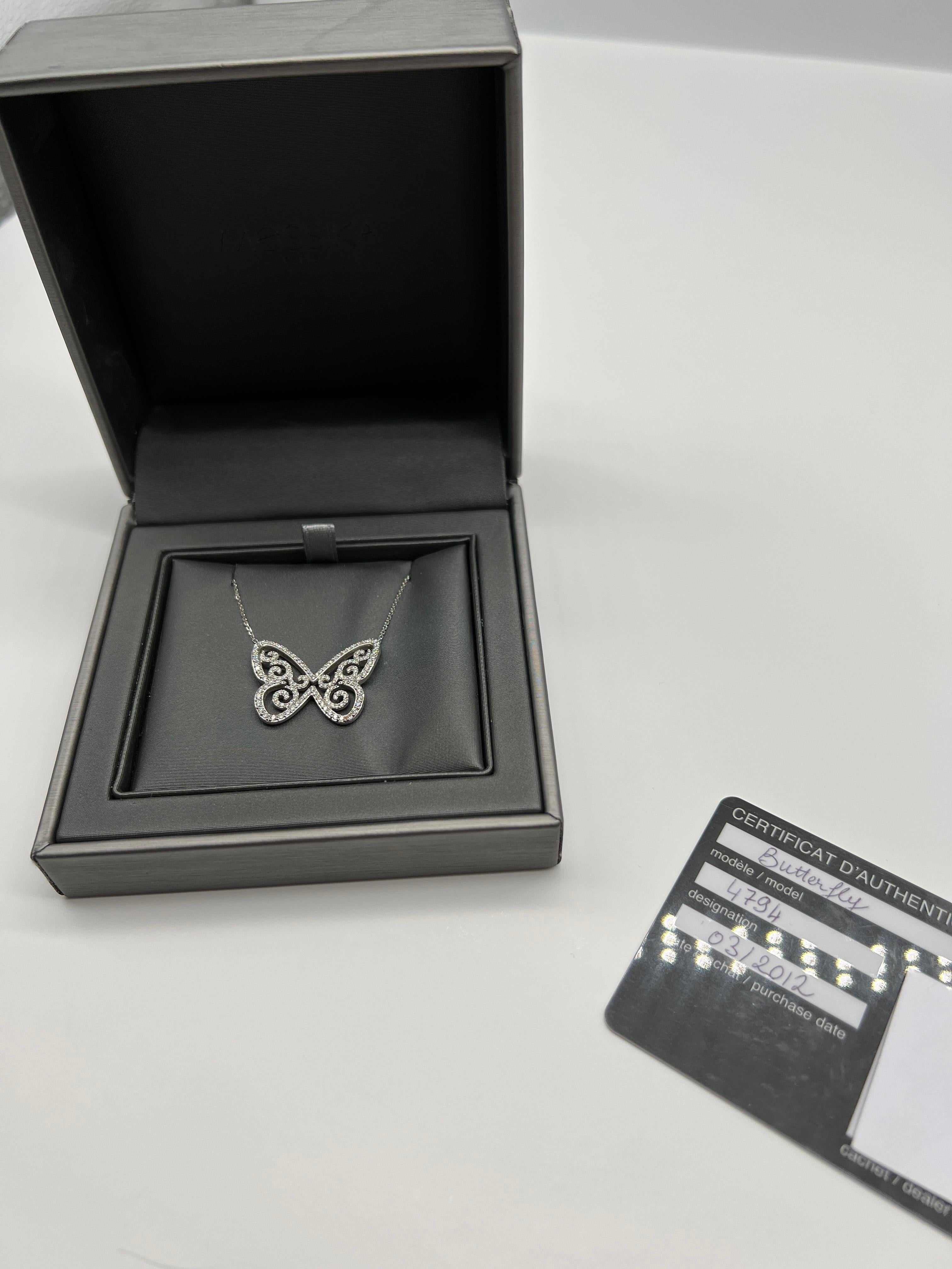 Pendentif papillon Messika sur chaîne en or blanc 18 carats, pavage de diamants en vente 2