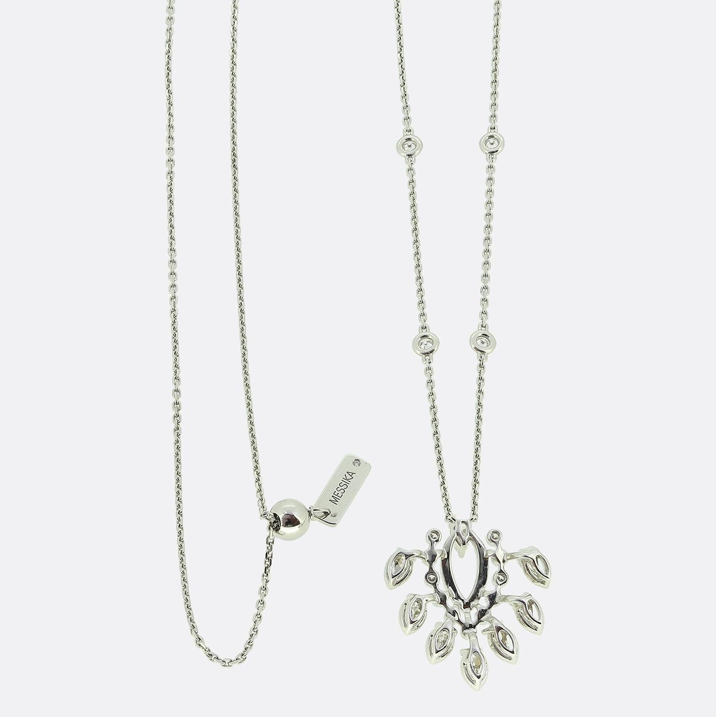 Taglio a goccia Collana con diamanti Messika Desert Bloom in vendita
