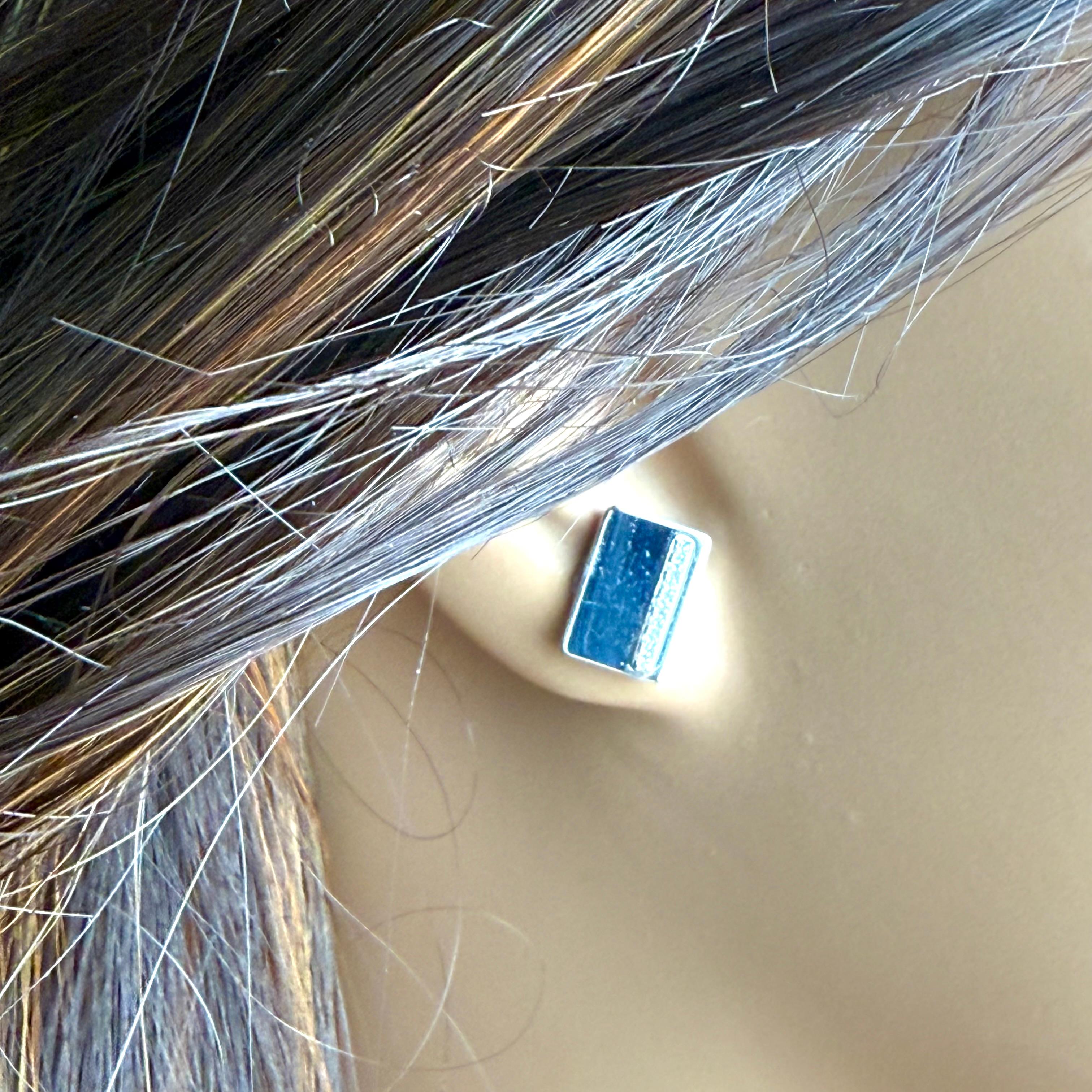 Taille ronde Messika - Boucles d'oreilles 'Kate' en or 18 carats am designs avec la signature de la Maison en vente