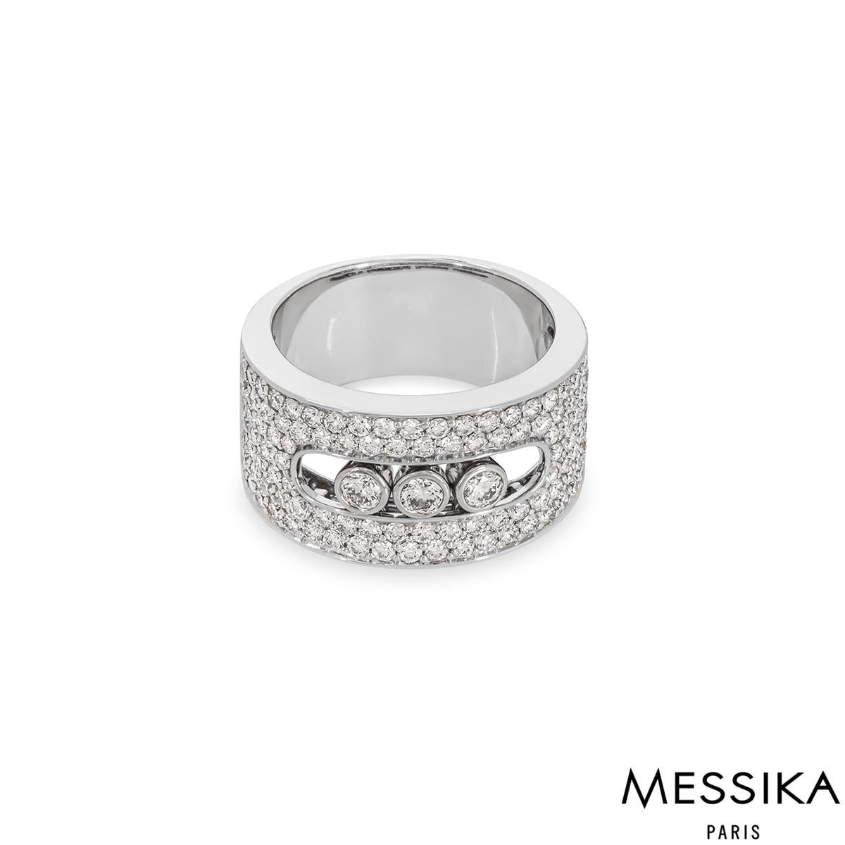 Round Cut Messiska White Gold Diamond Move Noa Ring