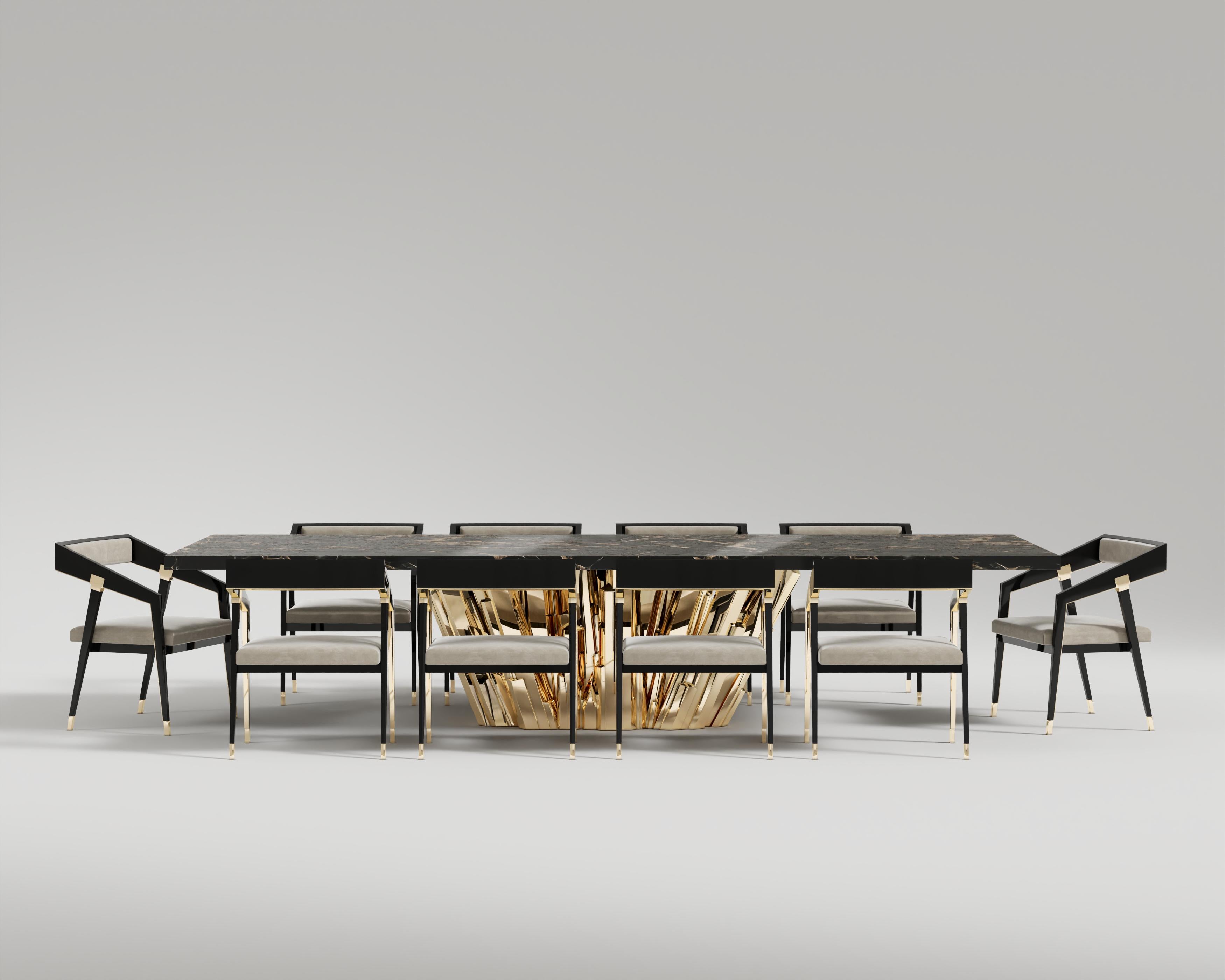 Meta Crystal Dining Table
Revealing its luxuriant character, the Meta Crystal invites you to delve into an atmosphere of pure sophistication. Pairing a natural slab with a contrasting bronze base, the Meta Crystal Dining Table brings grace and