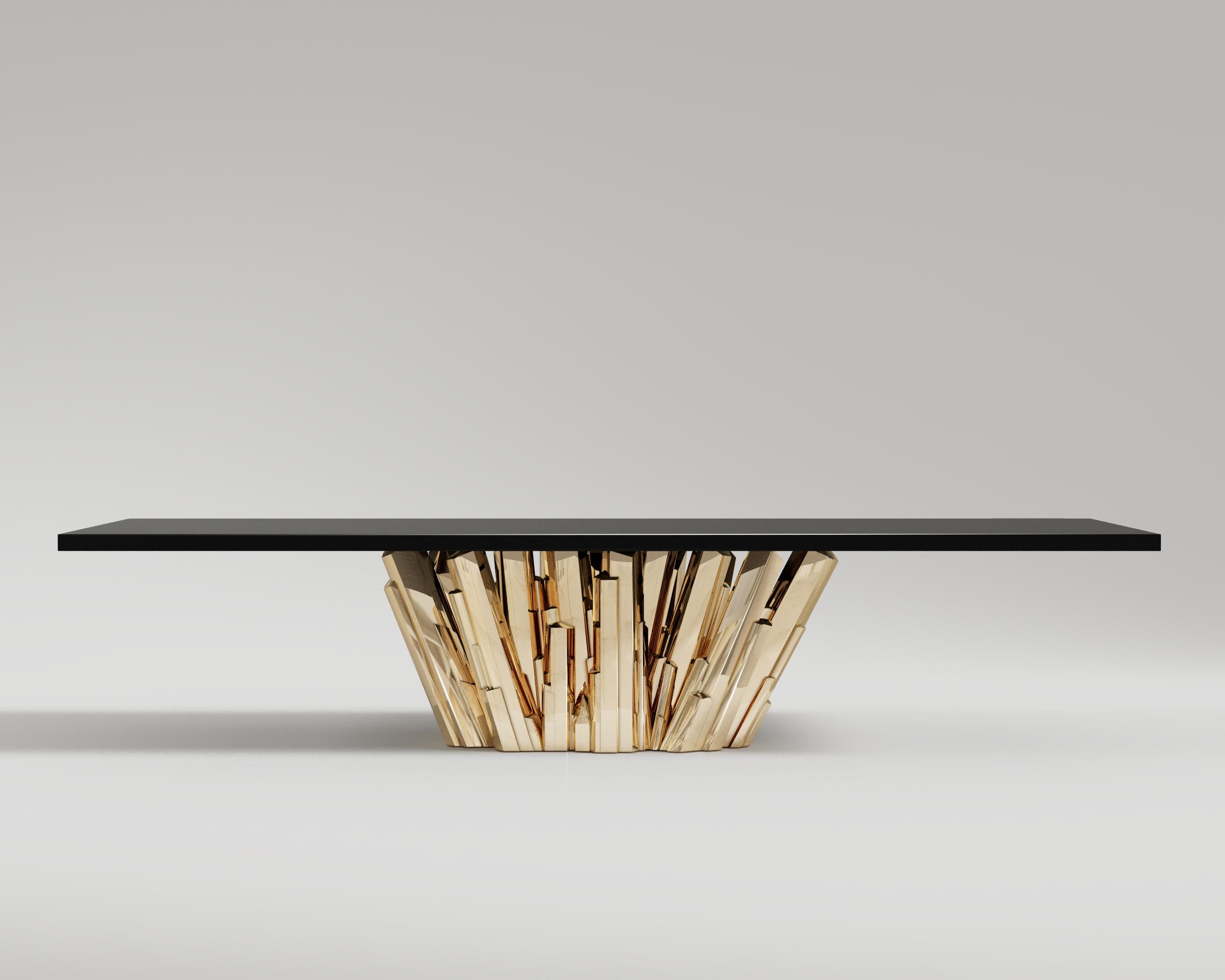 Meta Crystal Dining Table
Revealing its luxuriant character, the Meta Crystal invites you to delve into an atmosphere of pure sophistication. Pairing a natural slab with a contrasting bronze base, the Meta Crystal Dining Table brings grace and