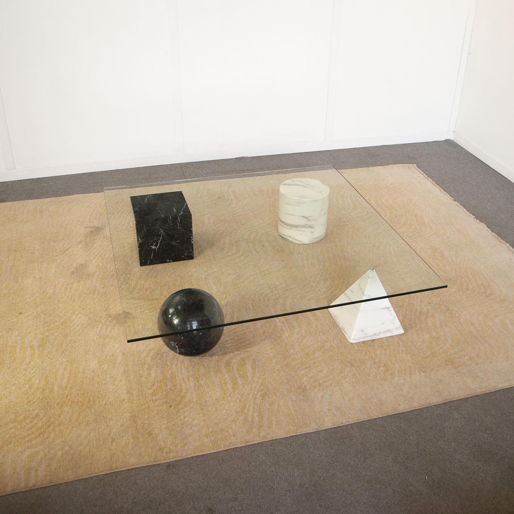 Mid-Century Modern Table basse Metafora de Gianni Vignelli en vente