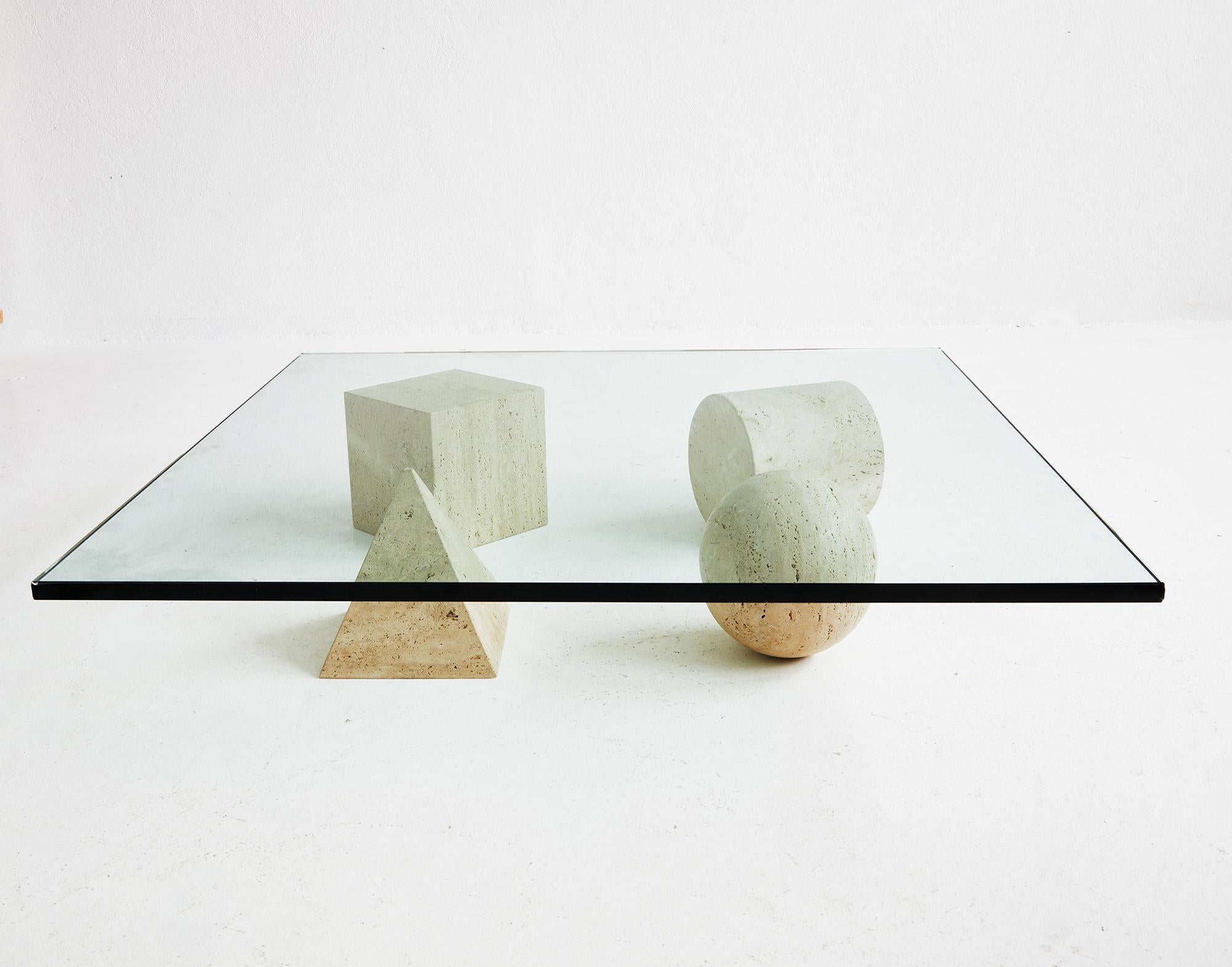 Metafora, table basse par Lella et Massimo Vignelli pour Casigliani

Table basse iconique 
