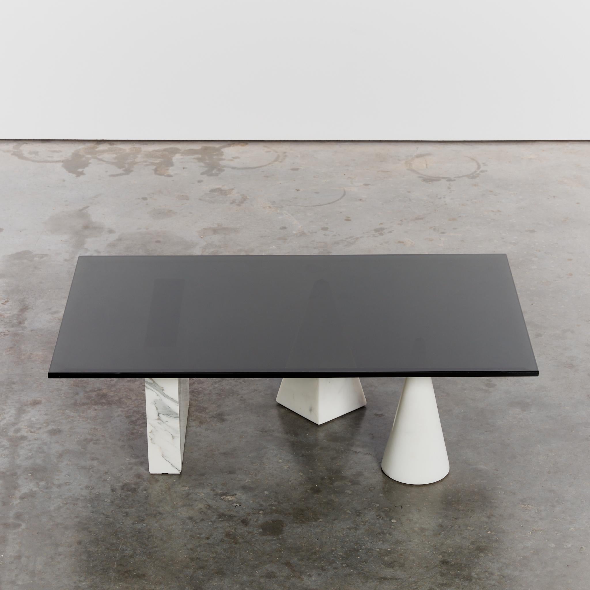 Metafora Style Marble Occasional Coffee Table Attributed to Massimo Vignelli In Good Condition For Sale In London, GB