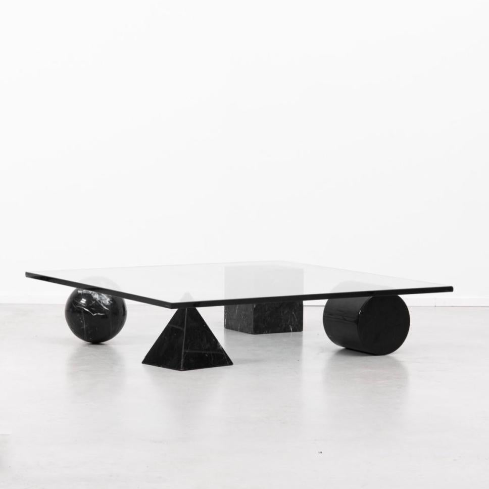 Mid-Century Modern Massimo & Lella Vignelli  'Metafora' coffee table for Casigliani, Italy 1979.  For Sale