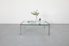 Table basse Metaform "M1" en chrome et verre par Hank Kwint, Pays-Bas, années 1980