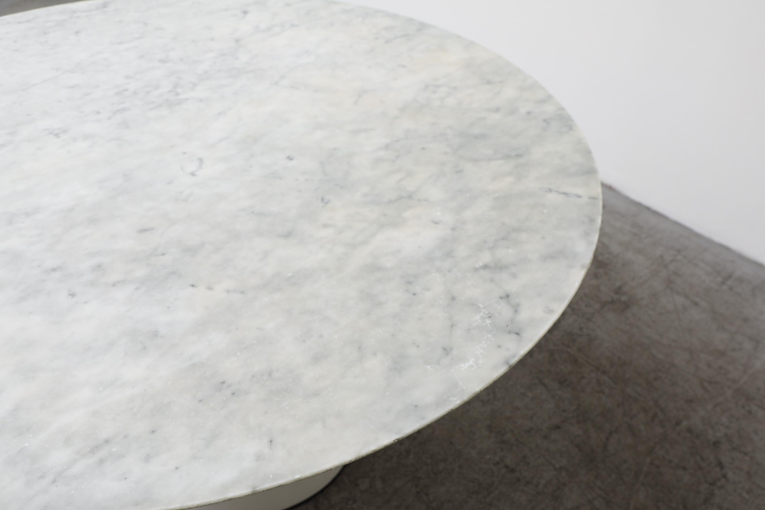 Metaform Round Carrara Marble Table with White Enameled Metal Pedestal Base In Good Condition For Sale In Los Angeles, CA