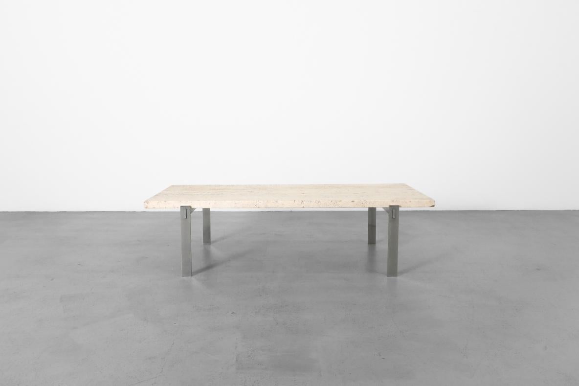 Mid-Century Modern Table basse d'inspiration Metaform avec cadre chromé et plateau épais en travertin en vente