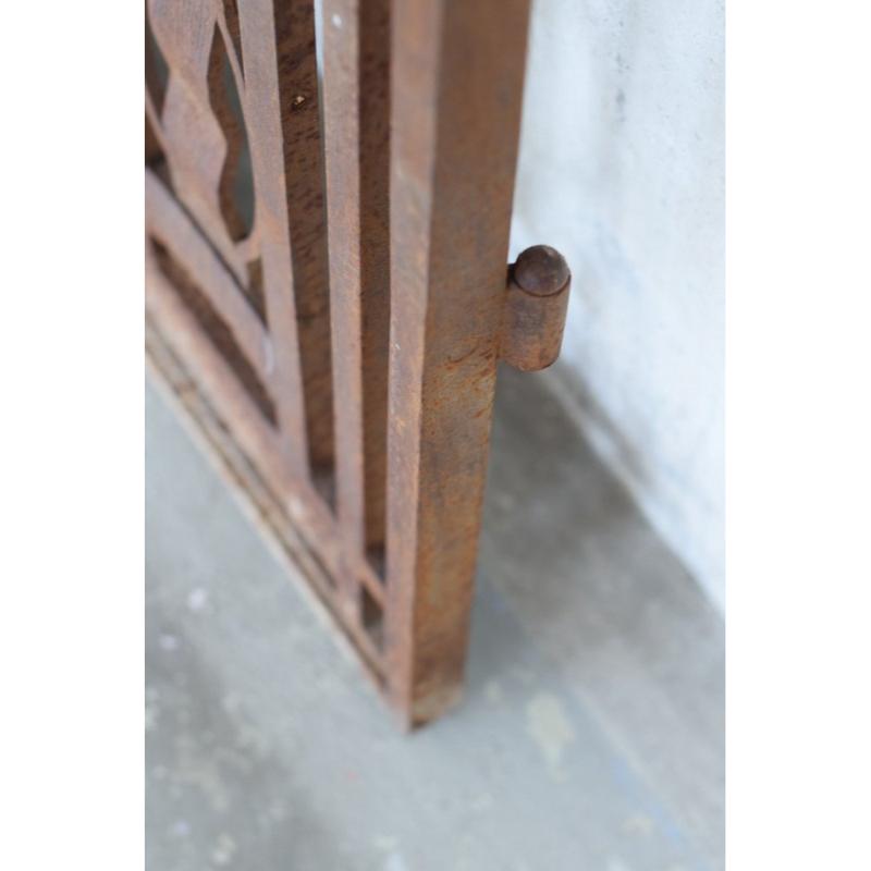 Metal and Bronze Ironwork Entrance Door by Charles Piguet Lyon, 1919 For Sale 2