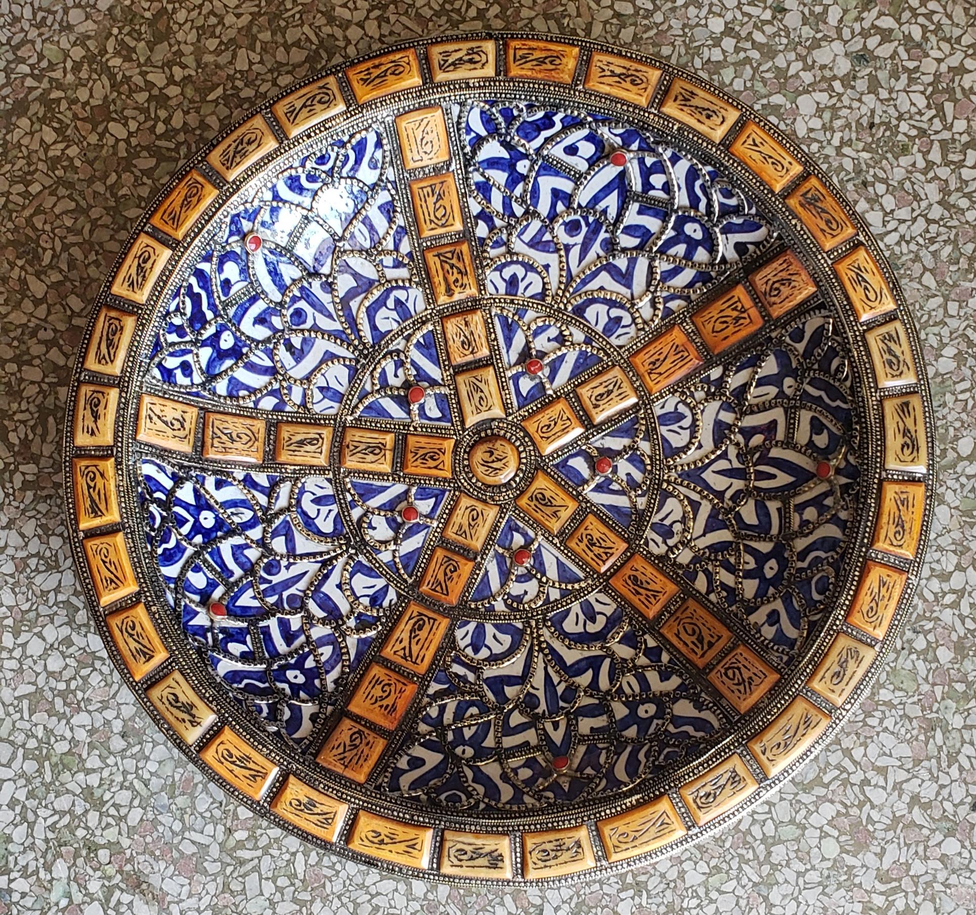 Metal and Camel Bone Inlaid Moroccan Hand Painted Plate, 19/1 In New Condition For Sale In Orlando, FL