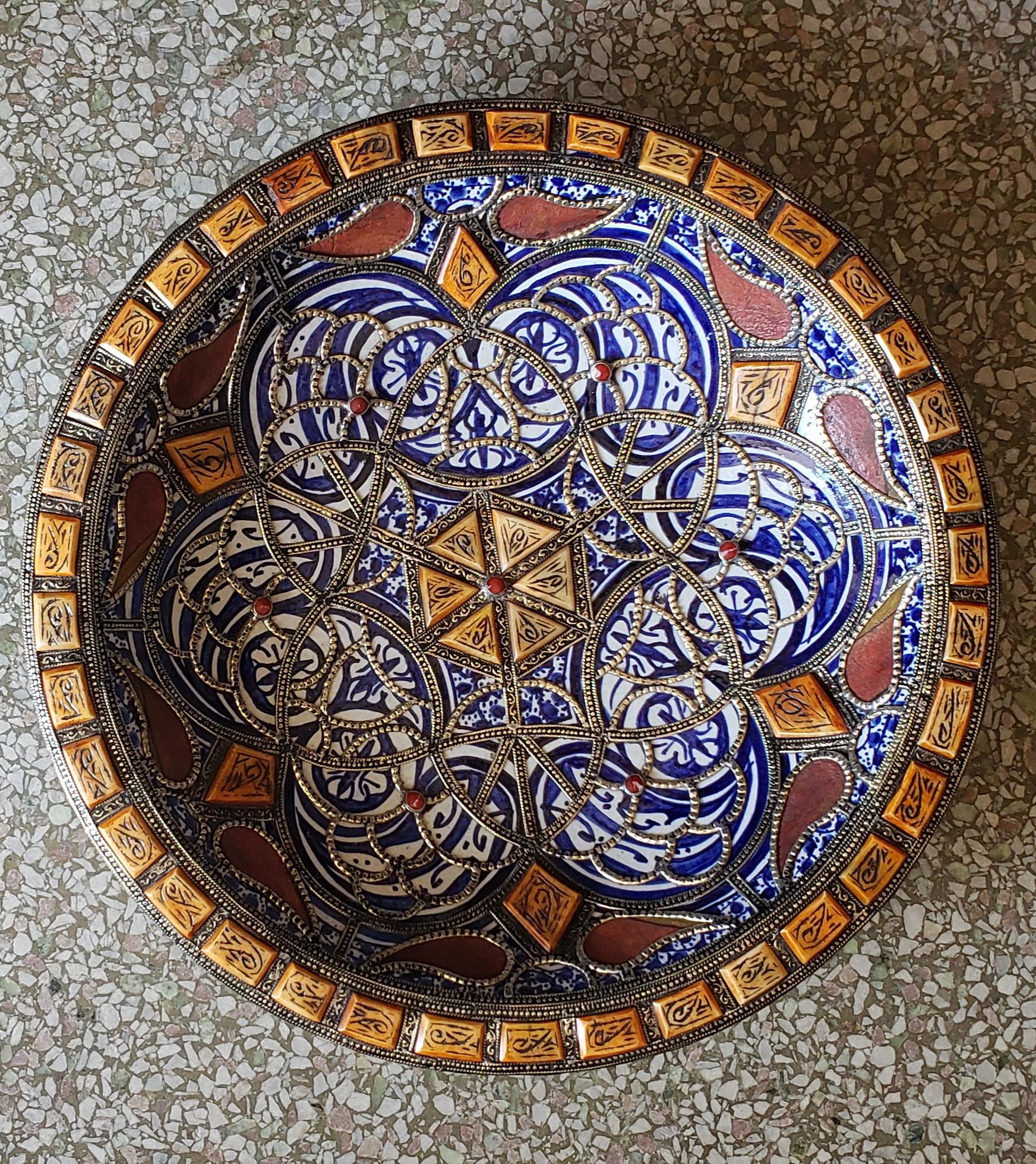 Metal and Camel Bone Inlaid Moroccan Hand Painted Plate, 19/2 In New Condition For Sale In Orlando, FL
