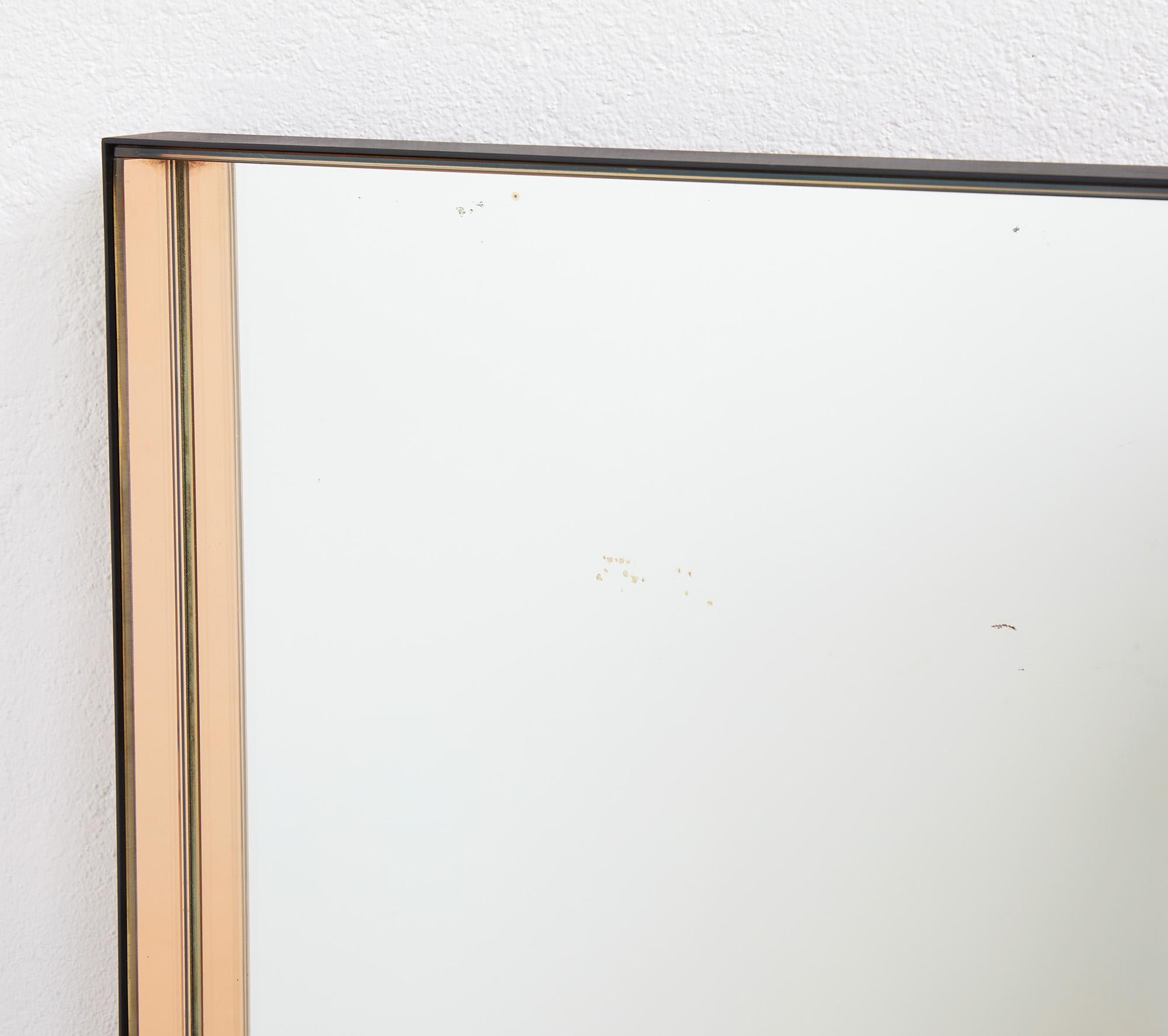 Metal and cristal glass mirror N°1929 by Fontana Arte, Italy 1962 In Good Condition For Sale In Renens, CH