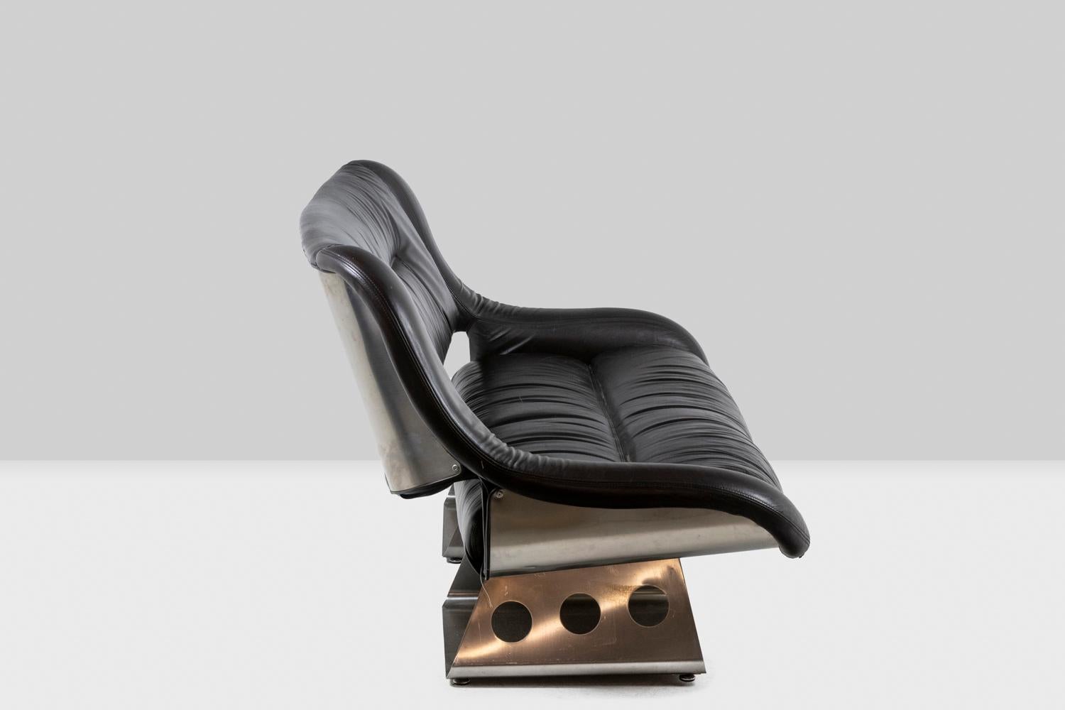 Wohnzimmer aus Metall und Leder, 1970er Jahre LS57905650/5G (Ende des 20. Jahrhunderts) im Angebot