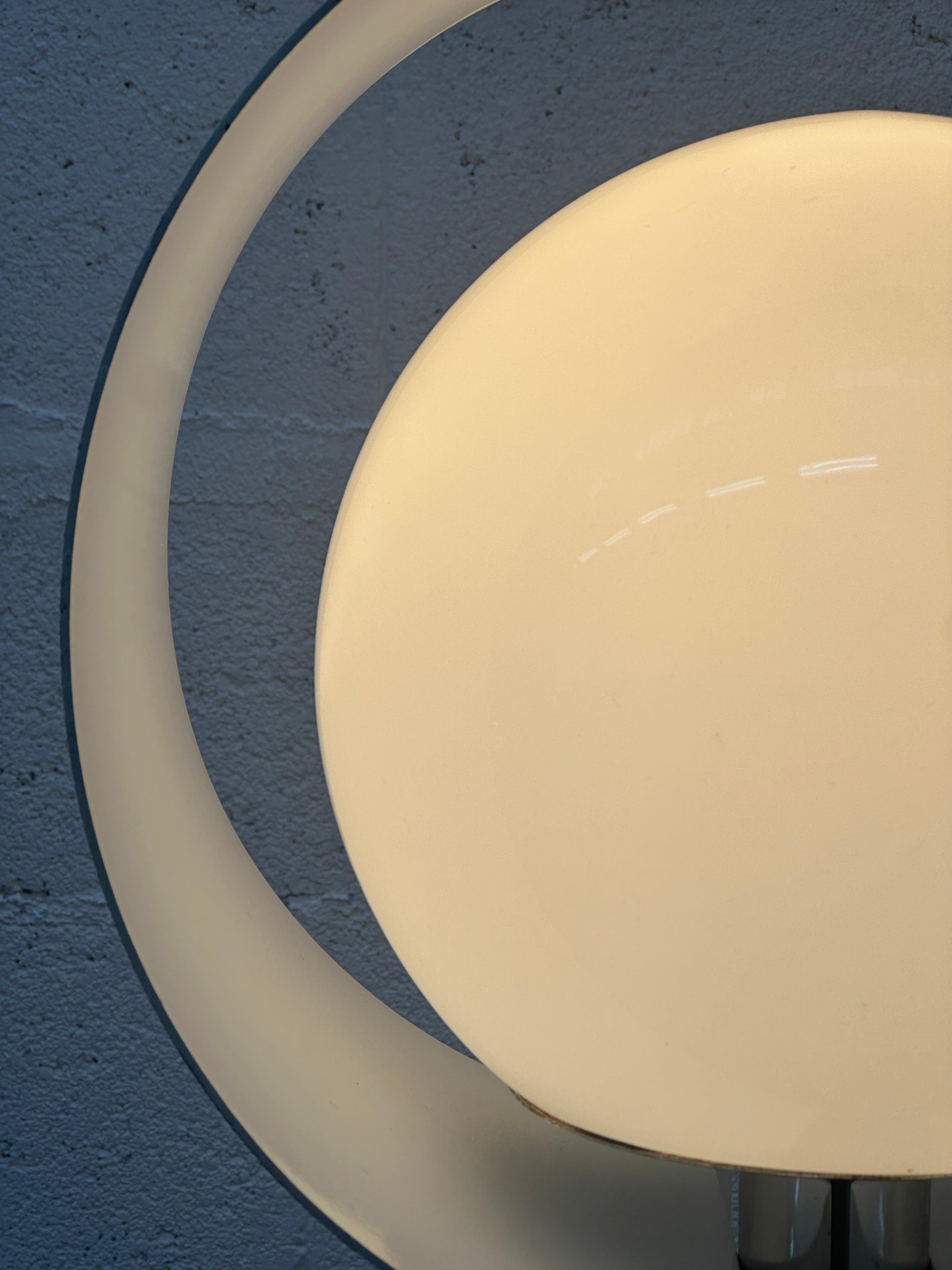 Stehlampe aus Metall und Marmor aus Italien CIRCA 1960 Produziert in sehr wenigen Exemplaren. im Angebot 5
