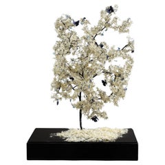 Creación en metal y papel de la artista libanesa Nayla Tabet, El árbol de las mariposas