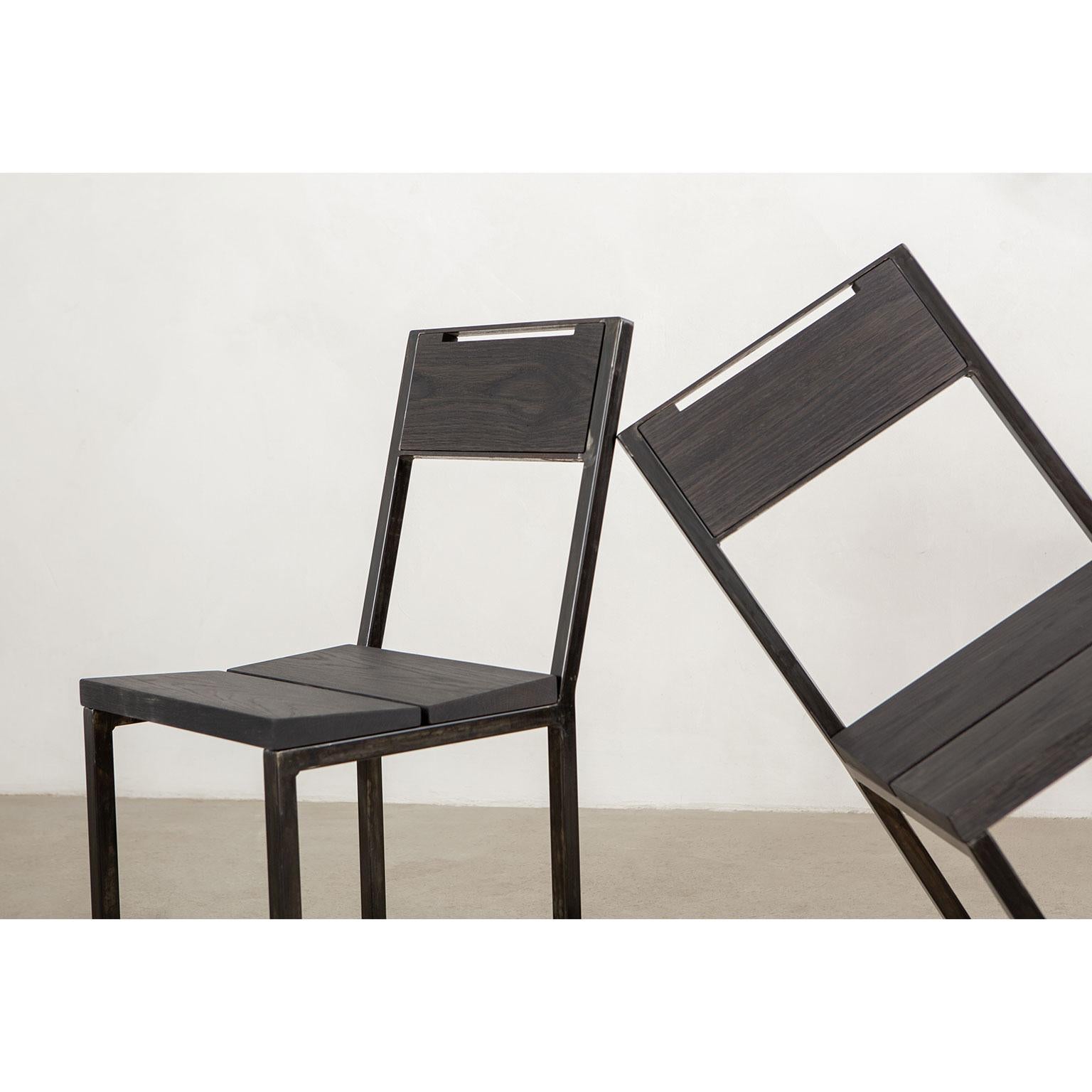 Moderner Stuhl „Vista“ aus Metall und Massivholz (Kanadisch) im Angebot
