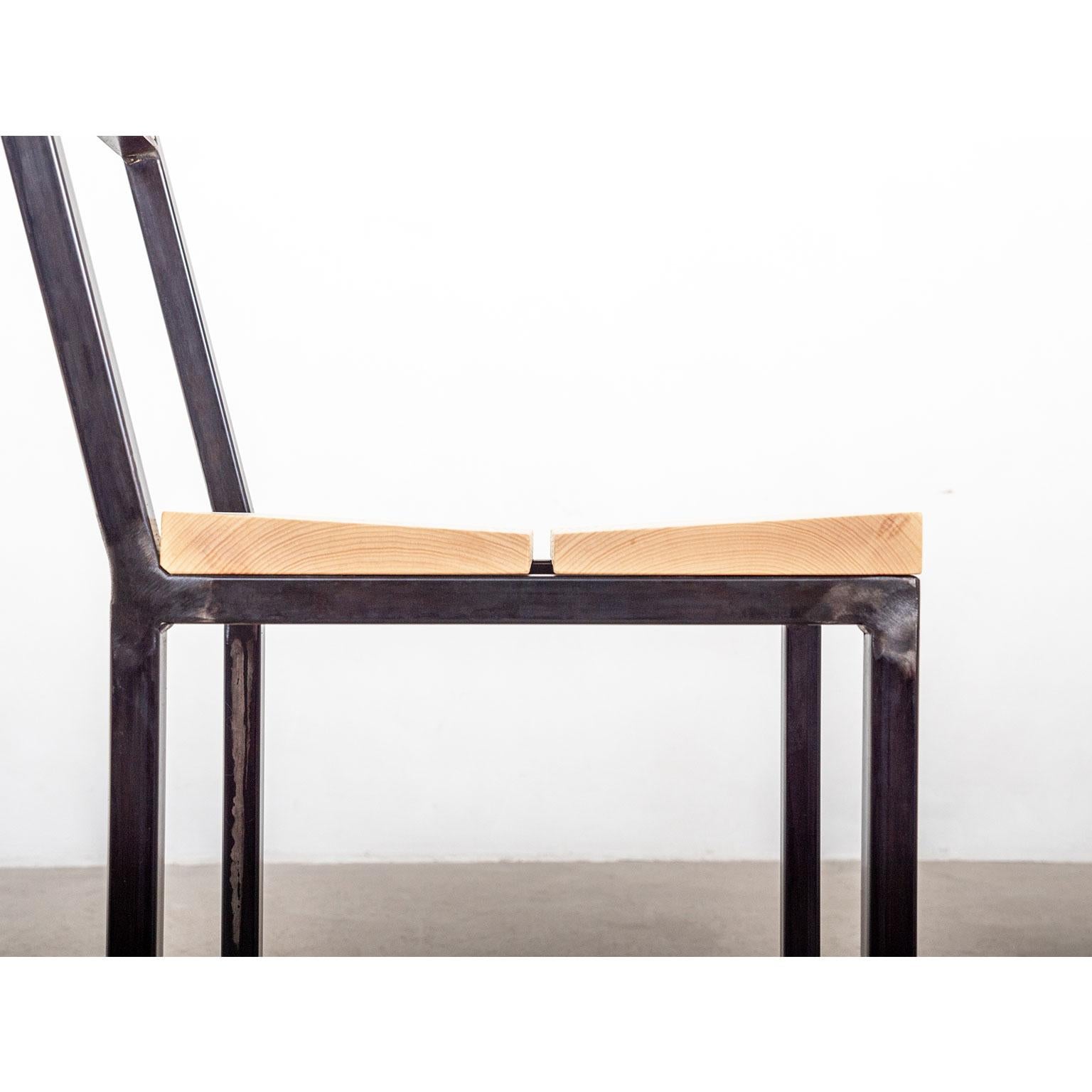 Moderner Stuhl „Vista“ aus Metall und Massivholz (21. Jahrhundert und zeitgenössisch) im Angebot