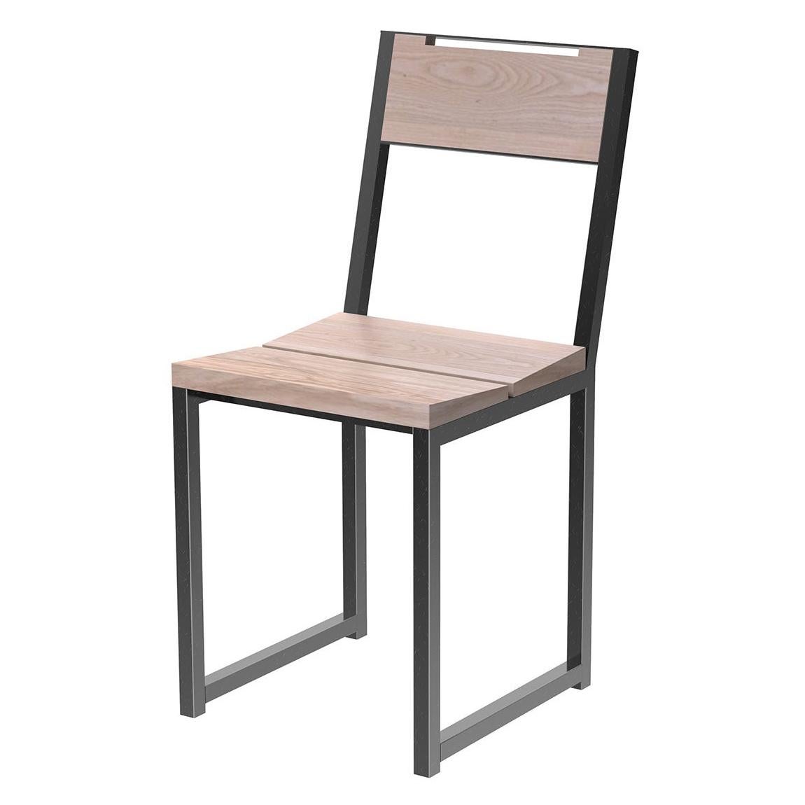 Moderner Stuhl „Vista“ aus Metall und Massivholz im Angebot