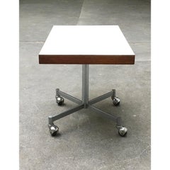 Mesa auxiliar de metal y madera de Artifort, años 60