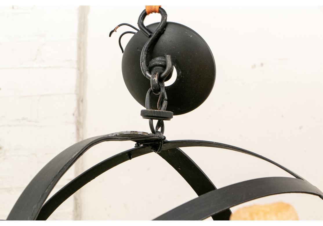 20ième siècle Lustre en métal de forme Armillary Light avec 8 Candle Lights en vente
